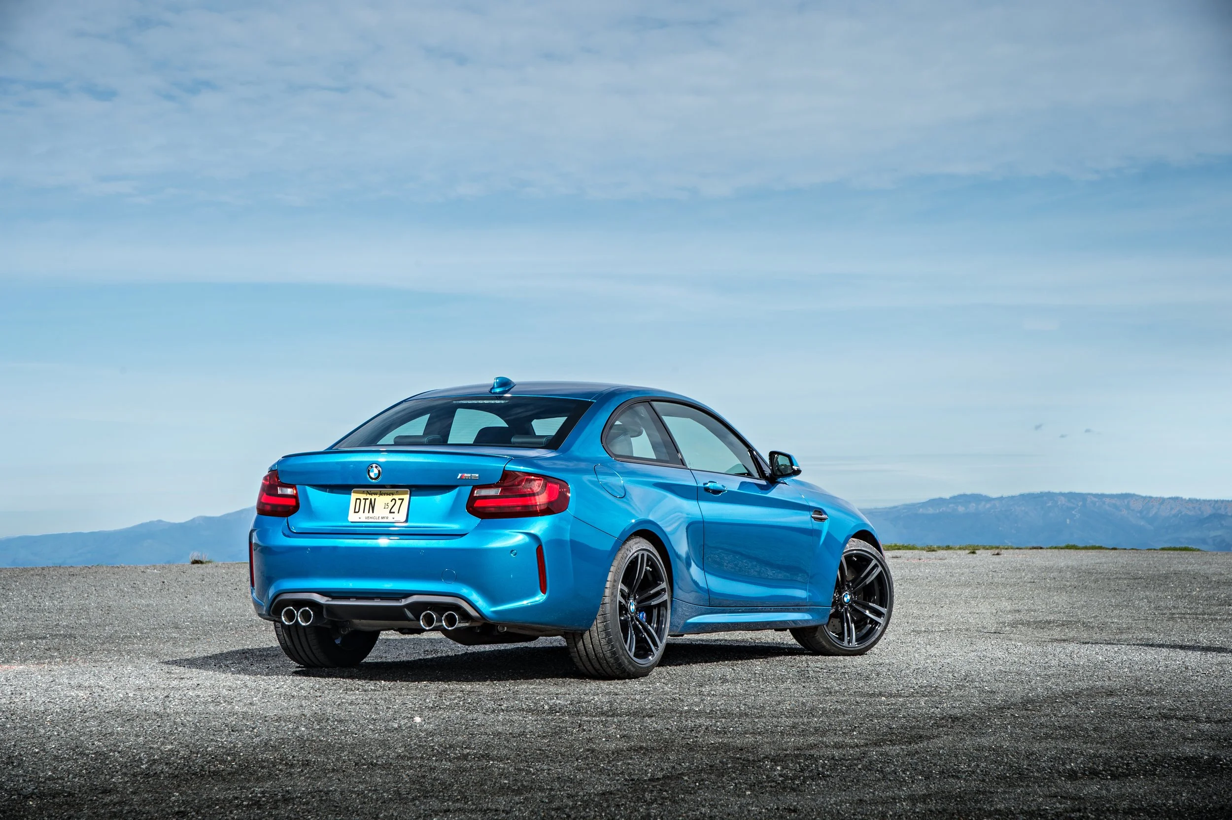 p90210088_highres_bmw-m2-coupe-02-2016.jpg