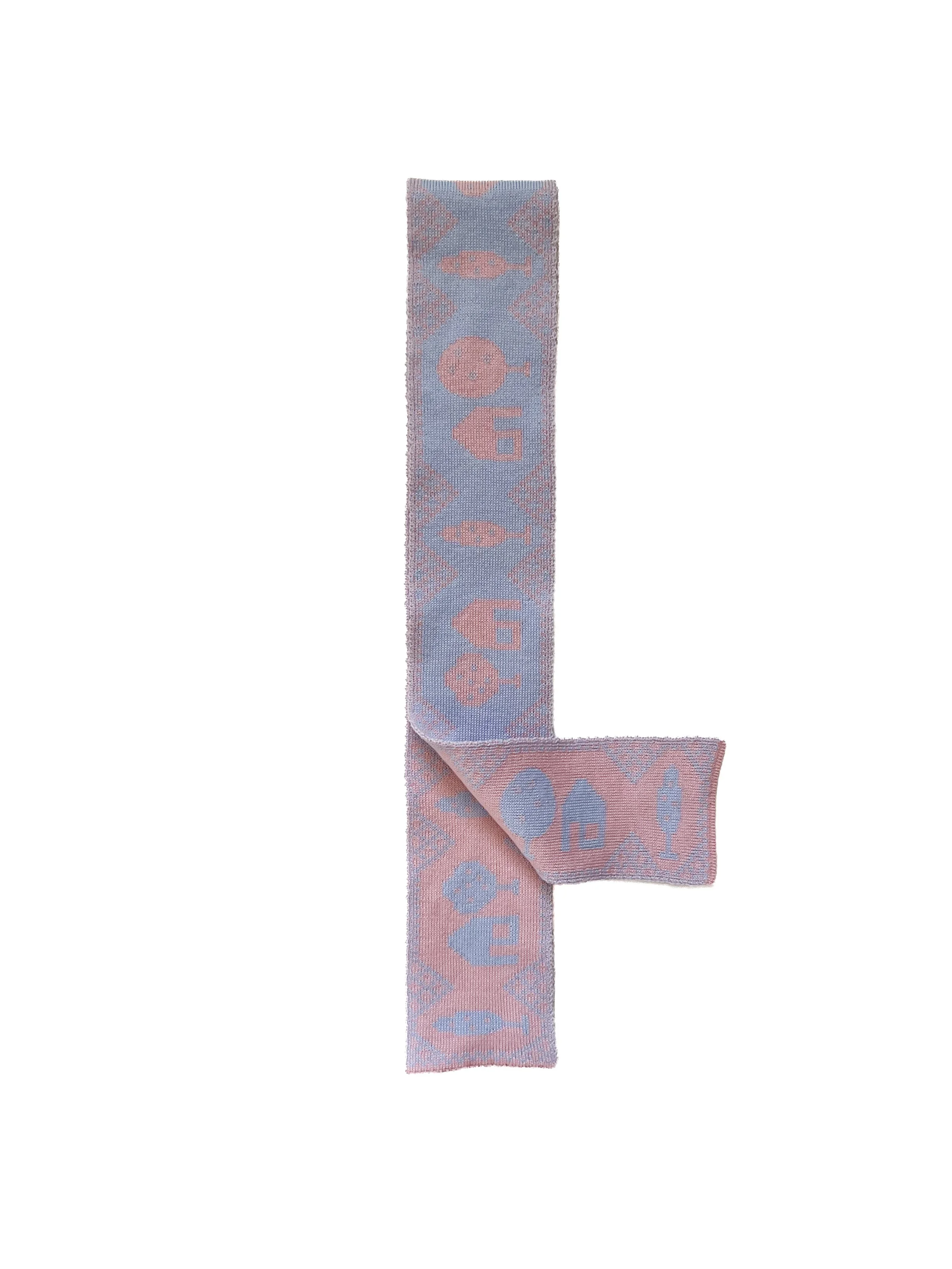 Light blue/Light pink