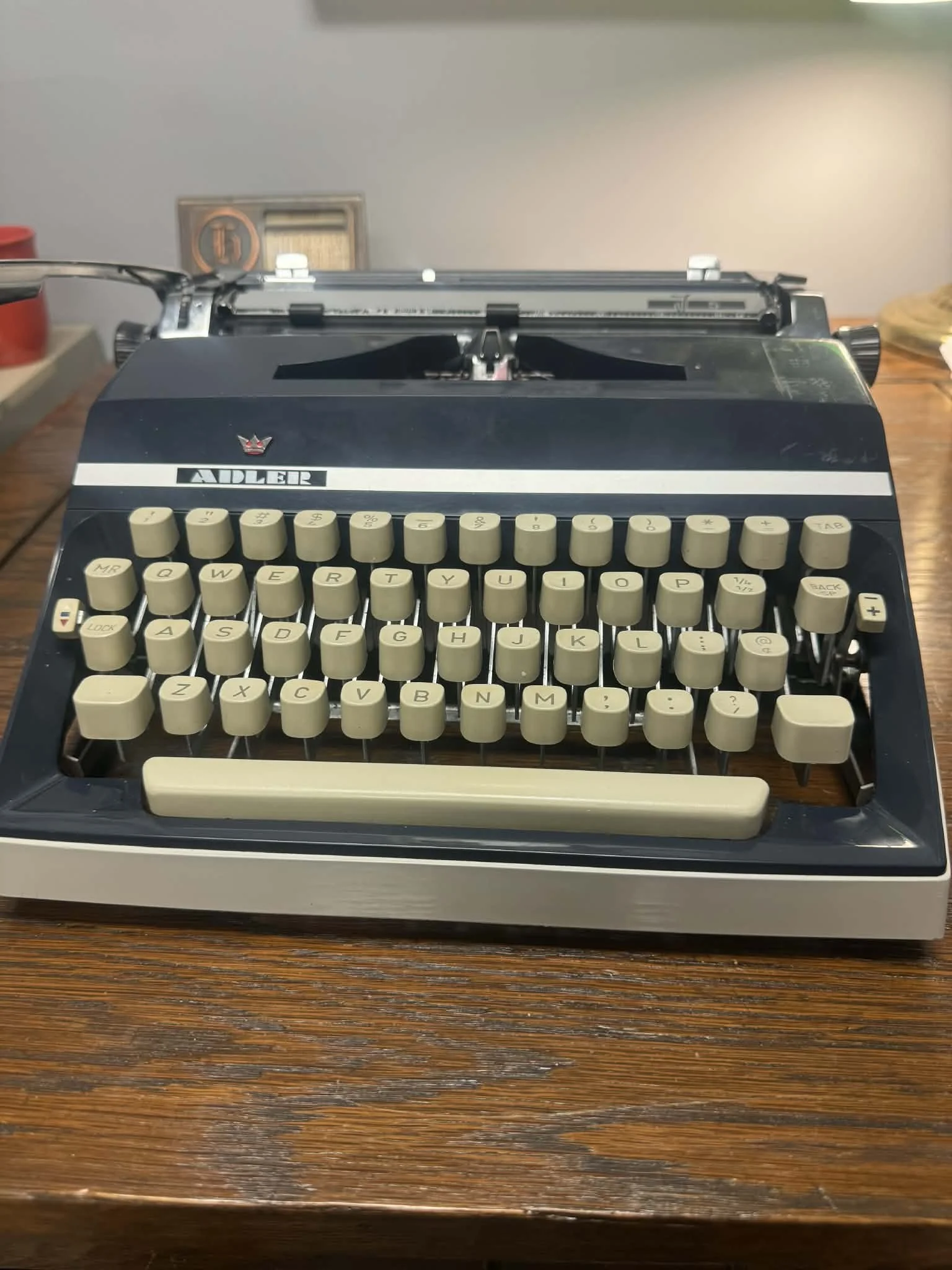 Adler J5