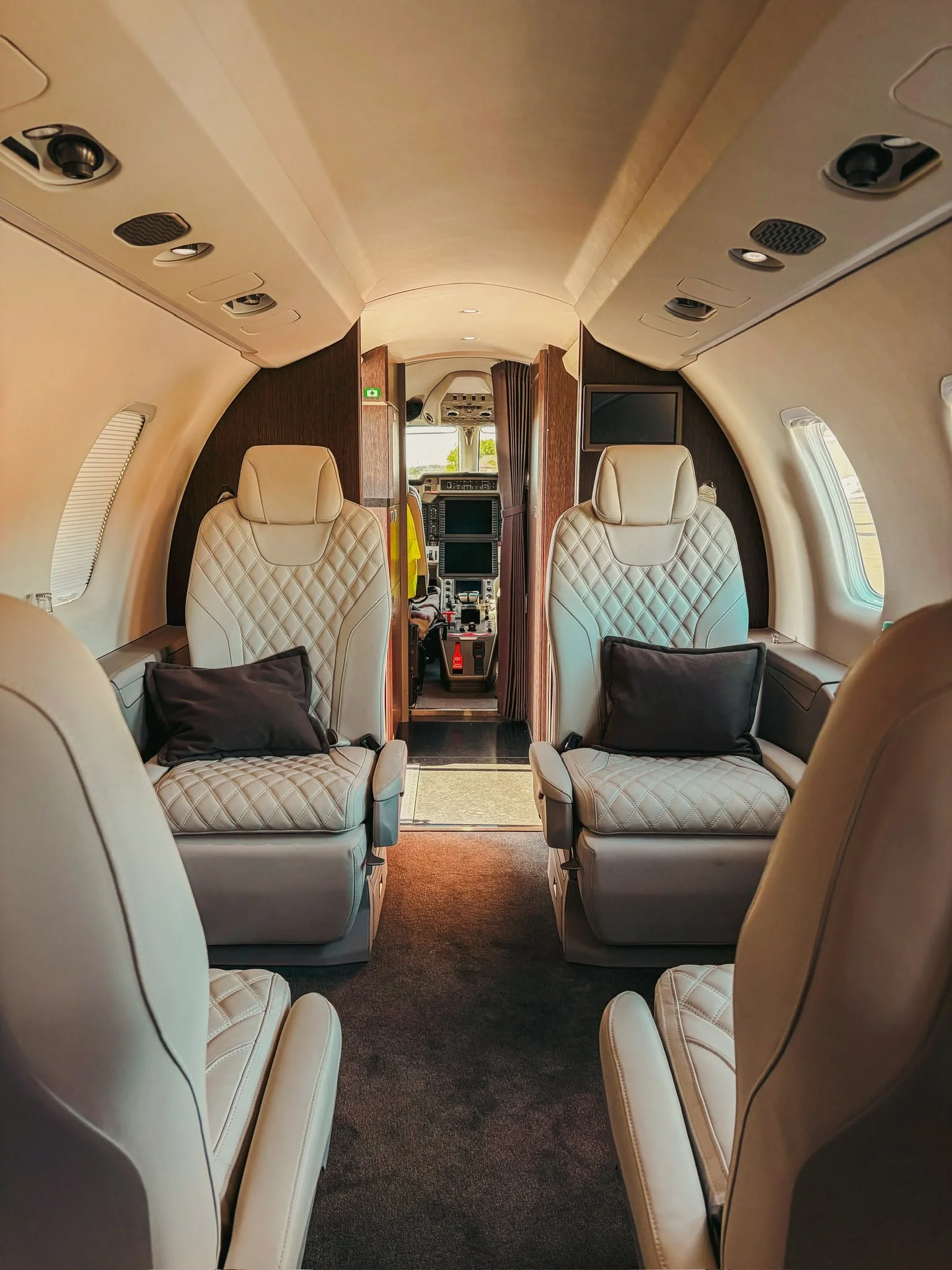 Behind the Scenes: How Arcadia Aviation Helped Football's Biggest Stars Get Where They Needed to Be