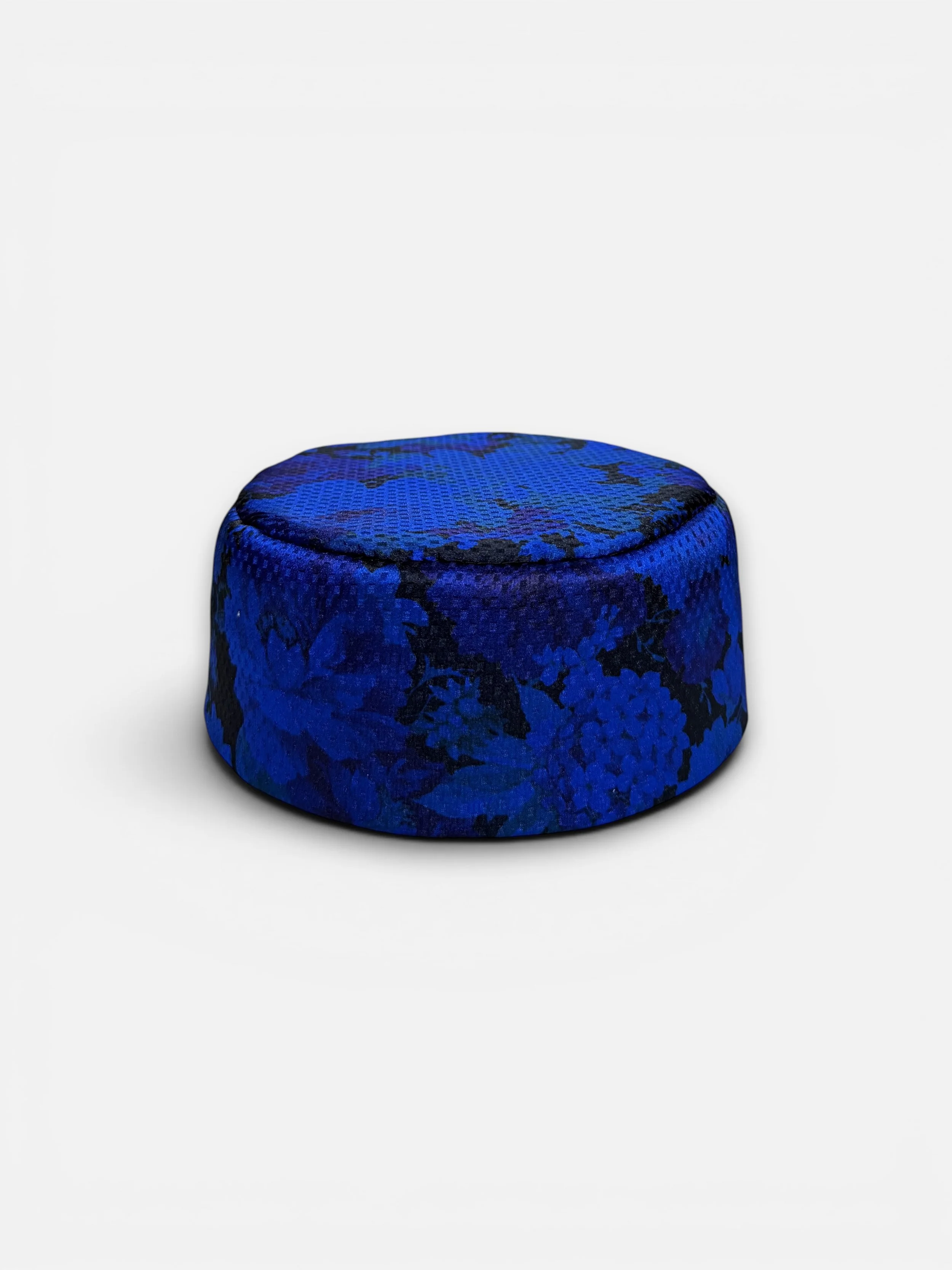 blue fleur grey light.jpg