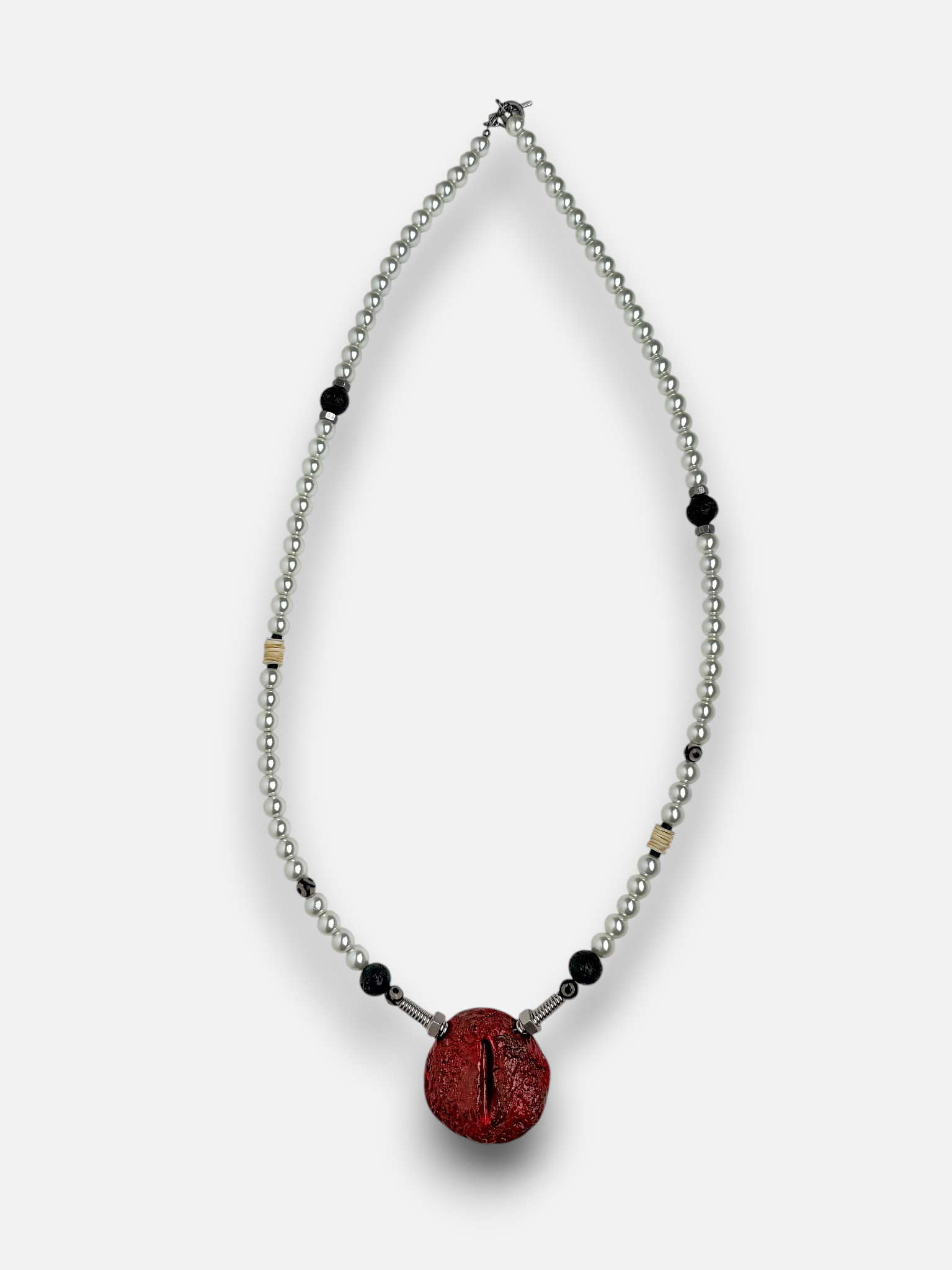 pearlsredceramic4.png