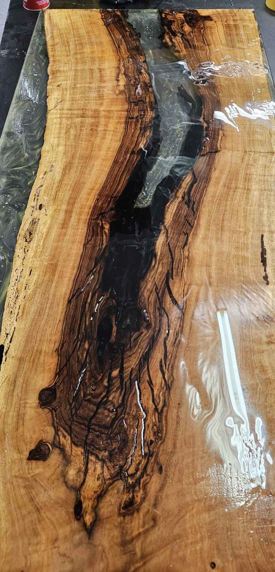 Moss Green Resin Coffee Table in Western Inland Rosewood