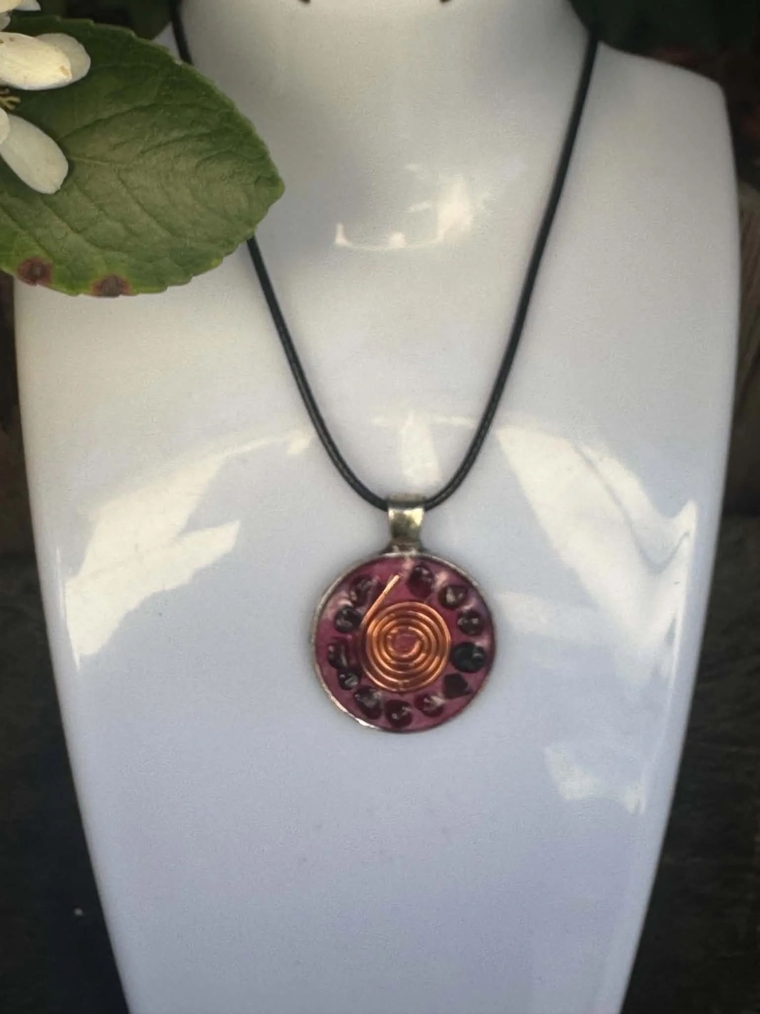 Worry stone Amethyst Organite pendant
