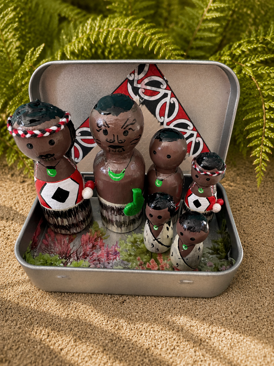 Maori Kapa Haka Peg dolls in the Tin
