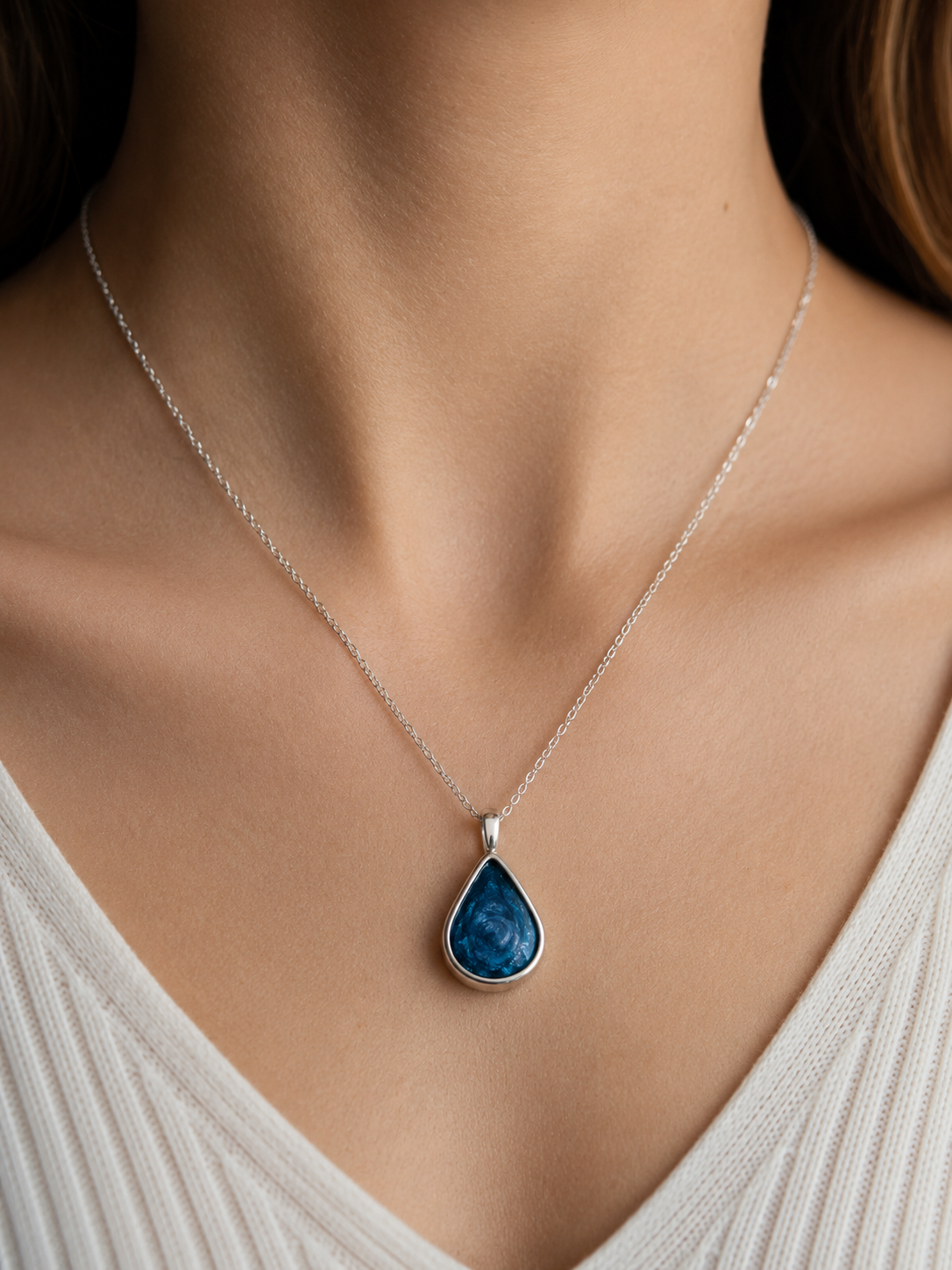 Memory Ash Teardrop Necklace