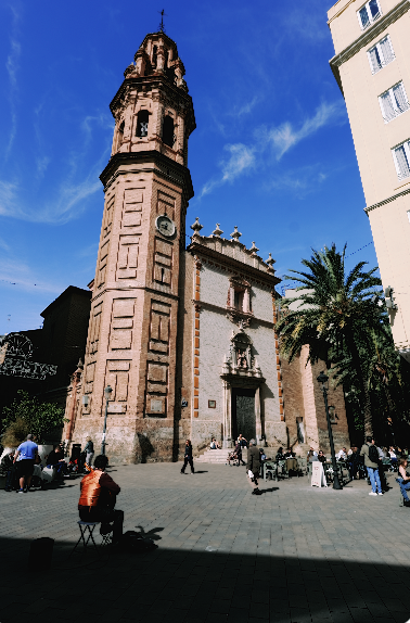 Private walking tour of Valencia's Ruzafa neighbourhood