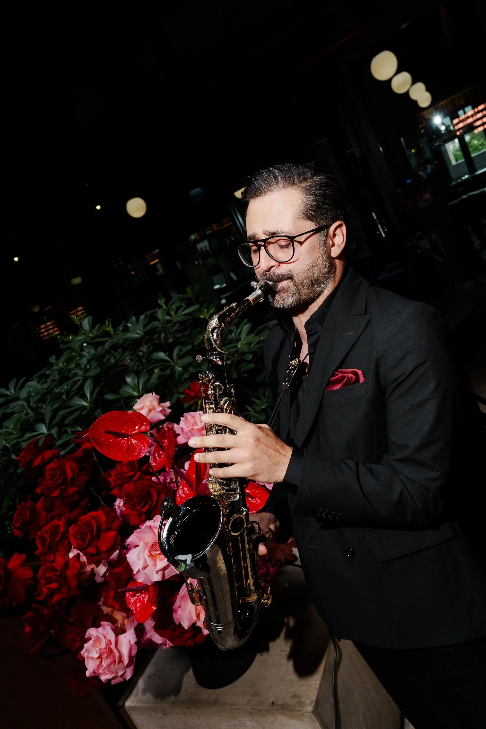 International saxophonist for weddings & private events. 