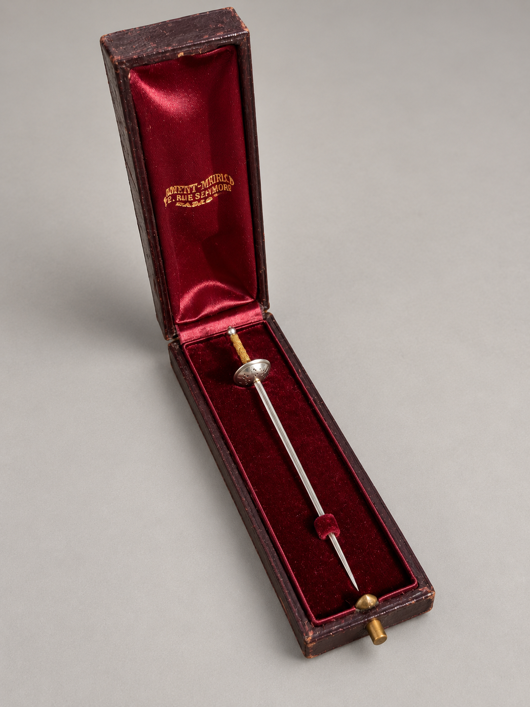 FREMONT MEURICE PARIS BOXED SWORD PIN, CIRCA 1930-50