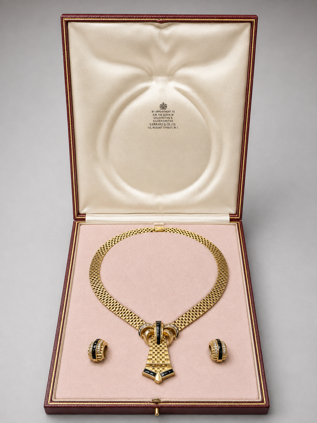 Vintage Garrards 14K Suite 