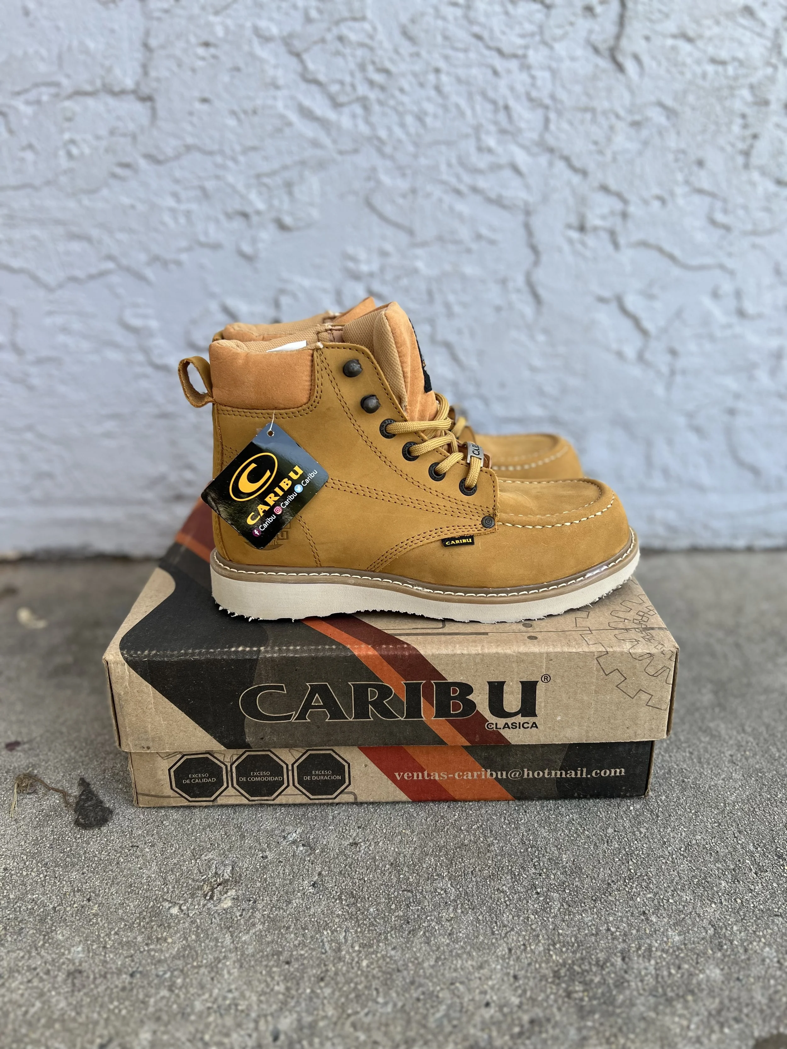 Caribu Classic Nobuck Paja Boots – Style #604
