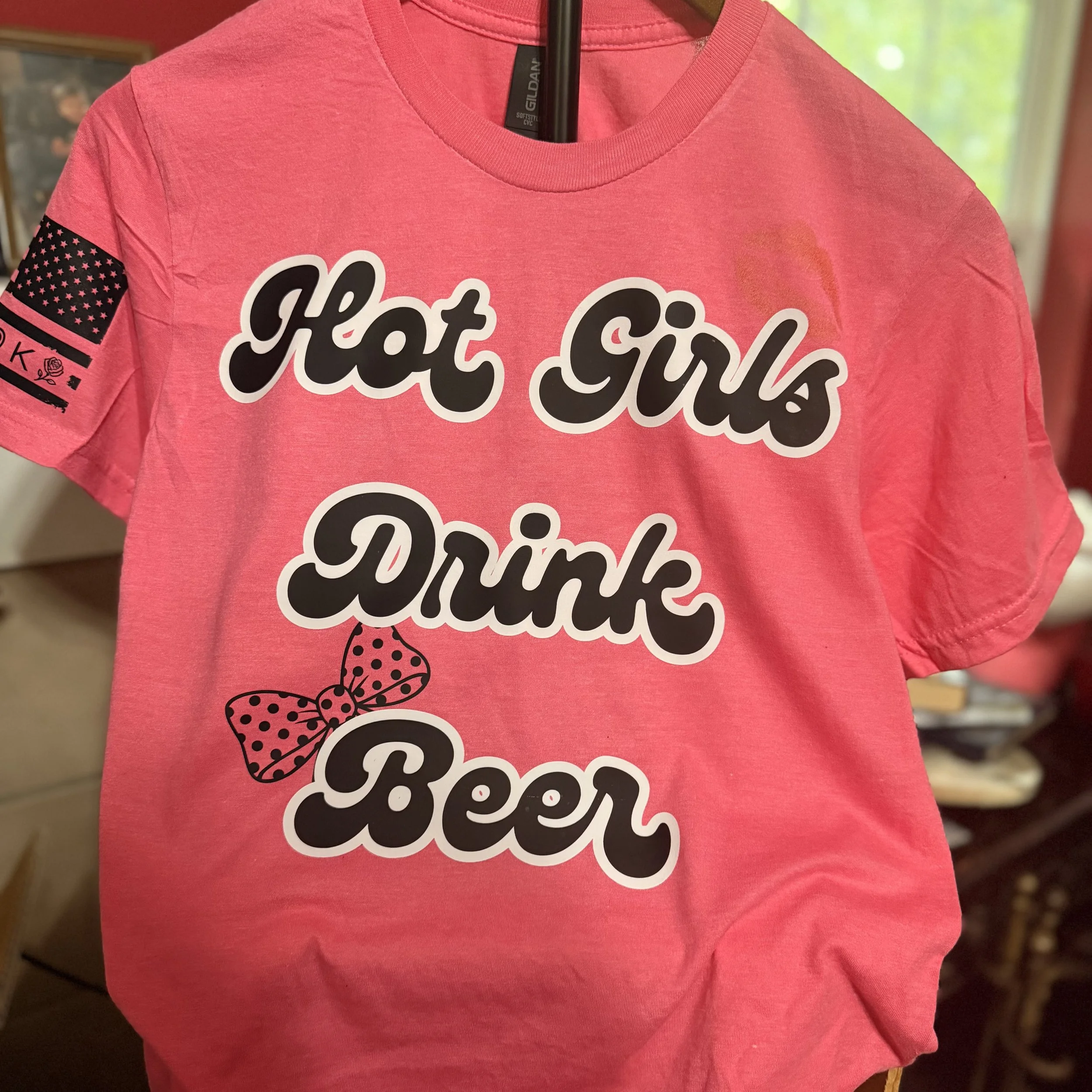 Hot Girl Drink Beer
