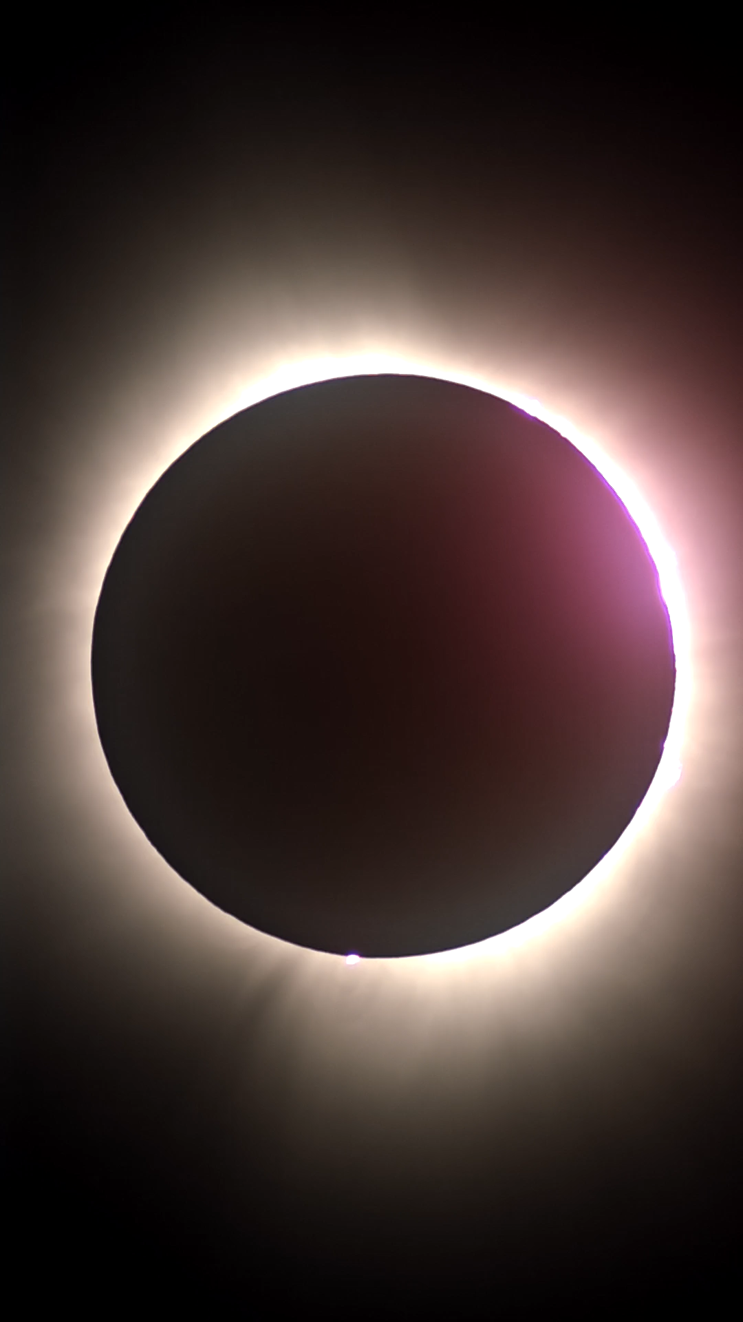 A total solar eclipse, known as the Great North American Eclipse, Toledo, Ohio captured 2026.04.08

