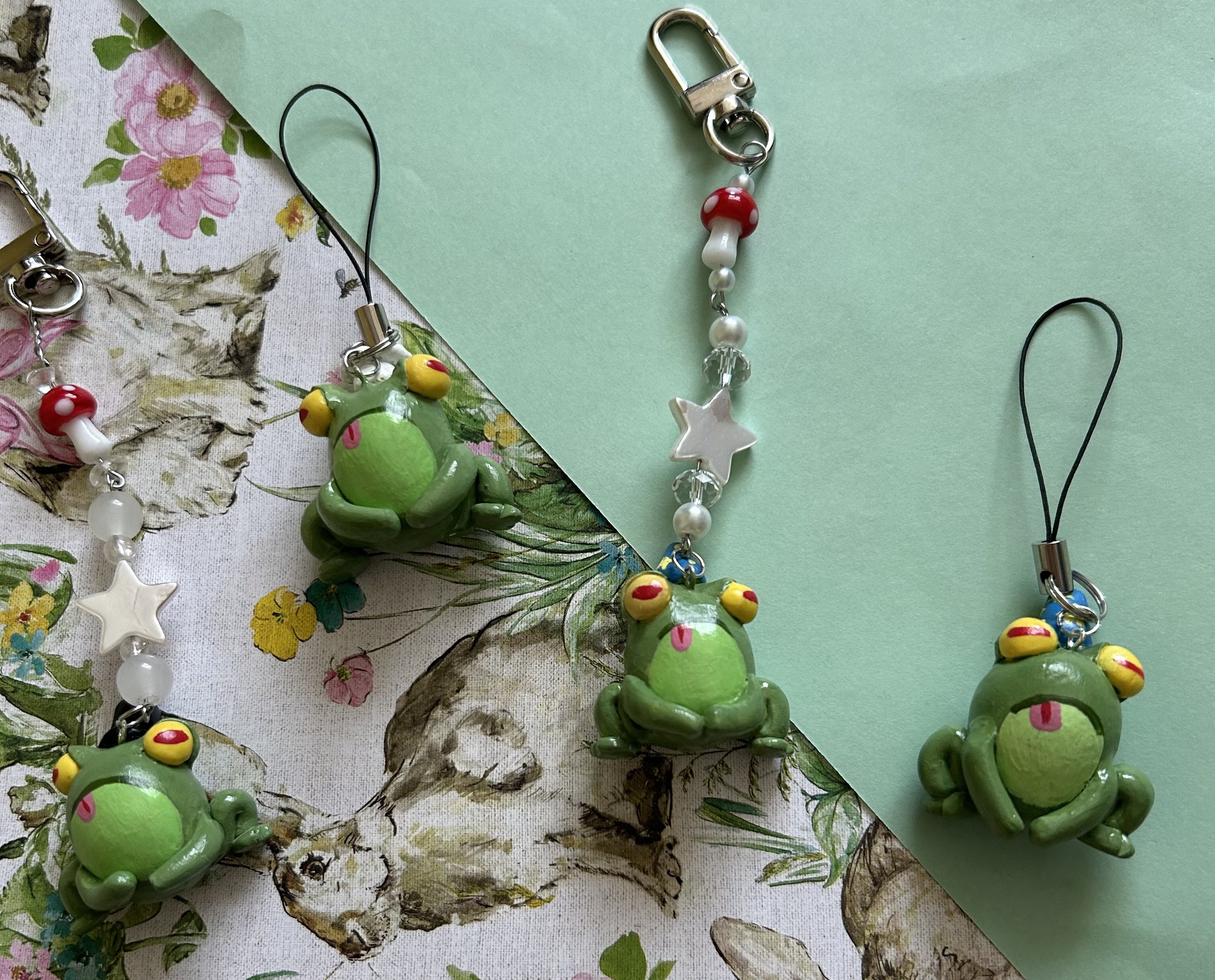 Frogs with Hats!