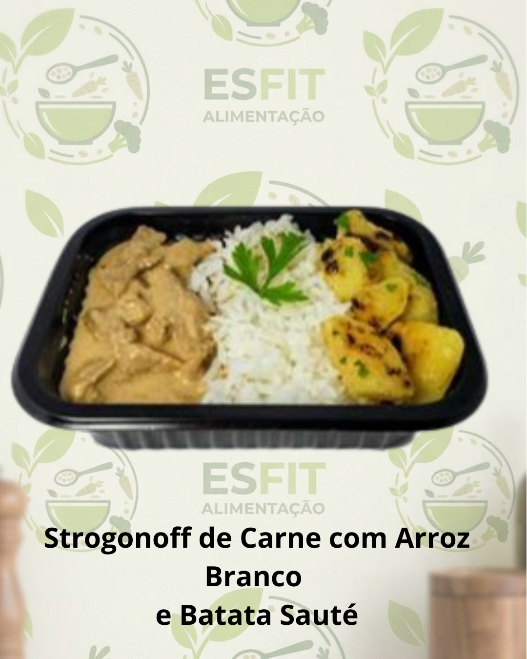 Strogonoff de Carne com Arroz Branco  e Batata Sauté