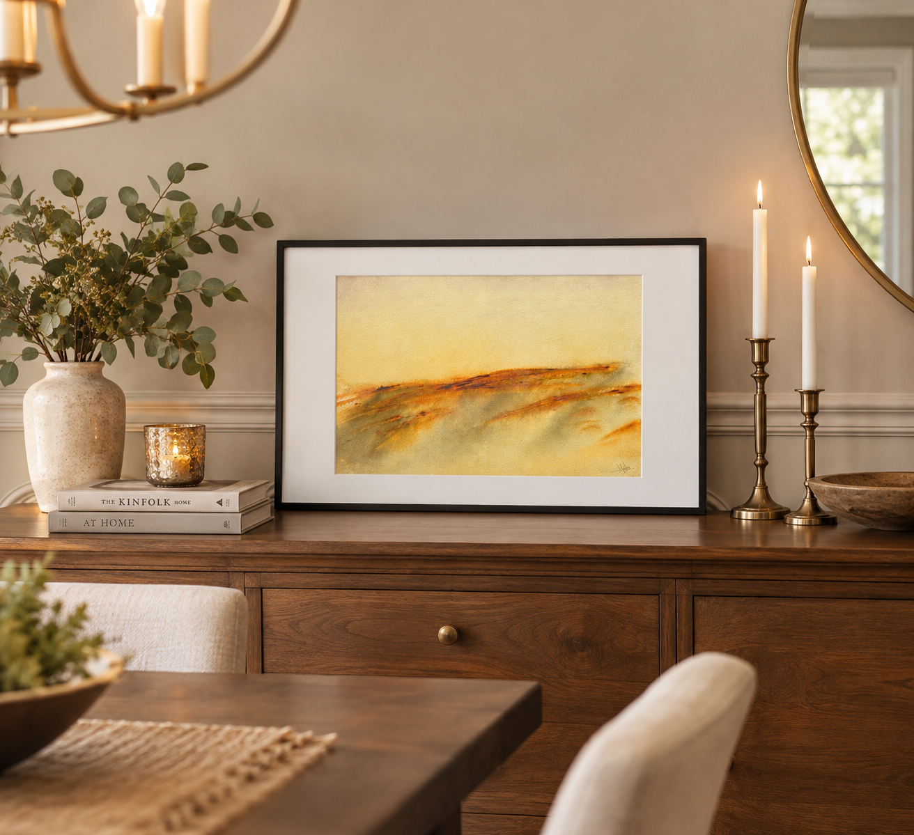 Warm Dining Room Art Vignette.png