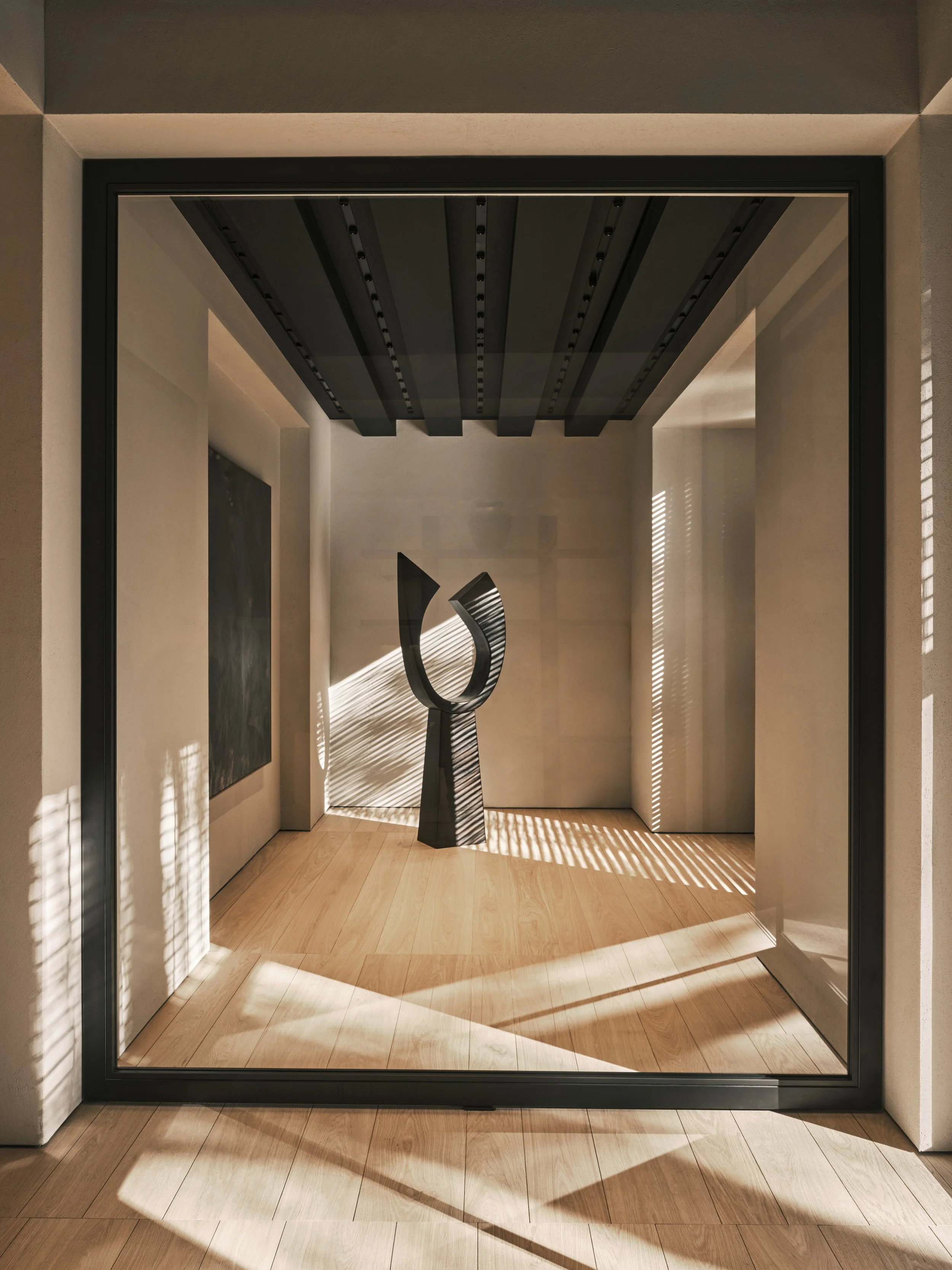 VVDA_2025_Zara Diagonal_Barcelona_Ph_François Halard_01_edit VVDA.jpg