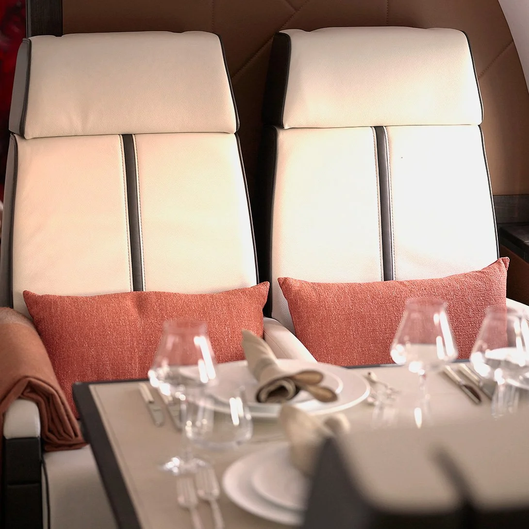 Global 5000 interior