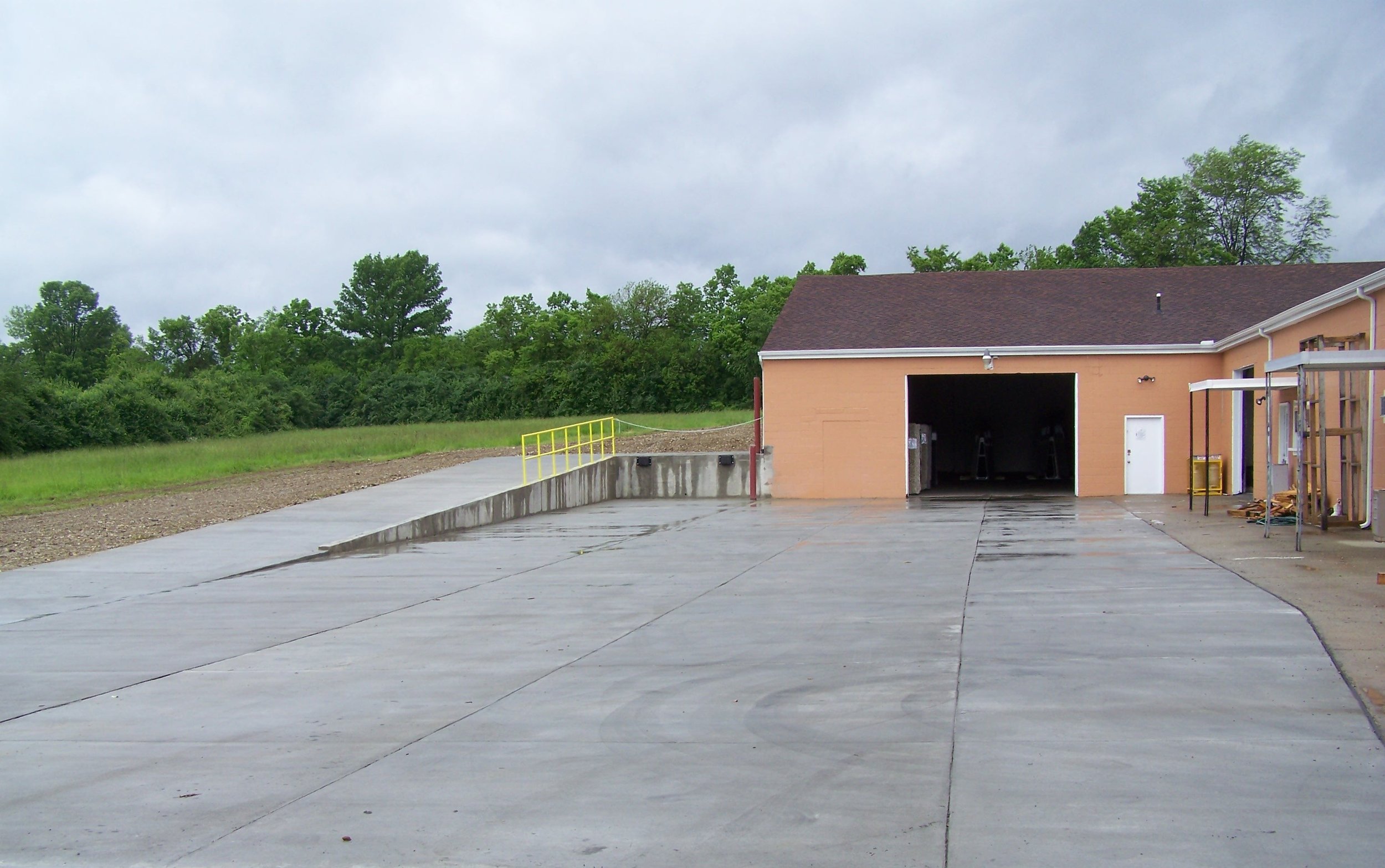 LoadingDock_Concrete_Commercial_RampRailingDock.jpg