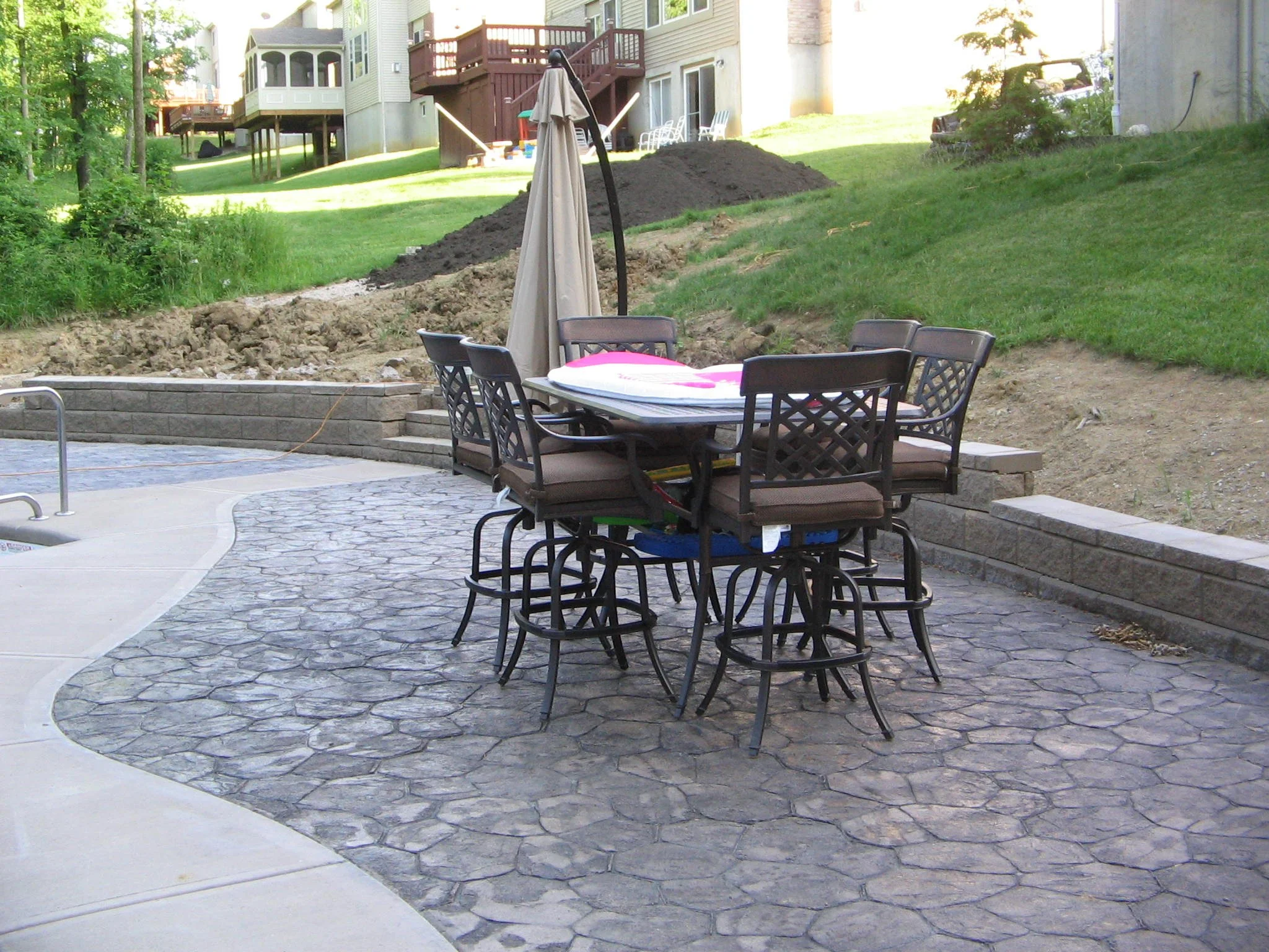 JobID_Concrete_PatioWallStamped_1.jpg