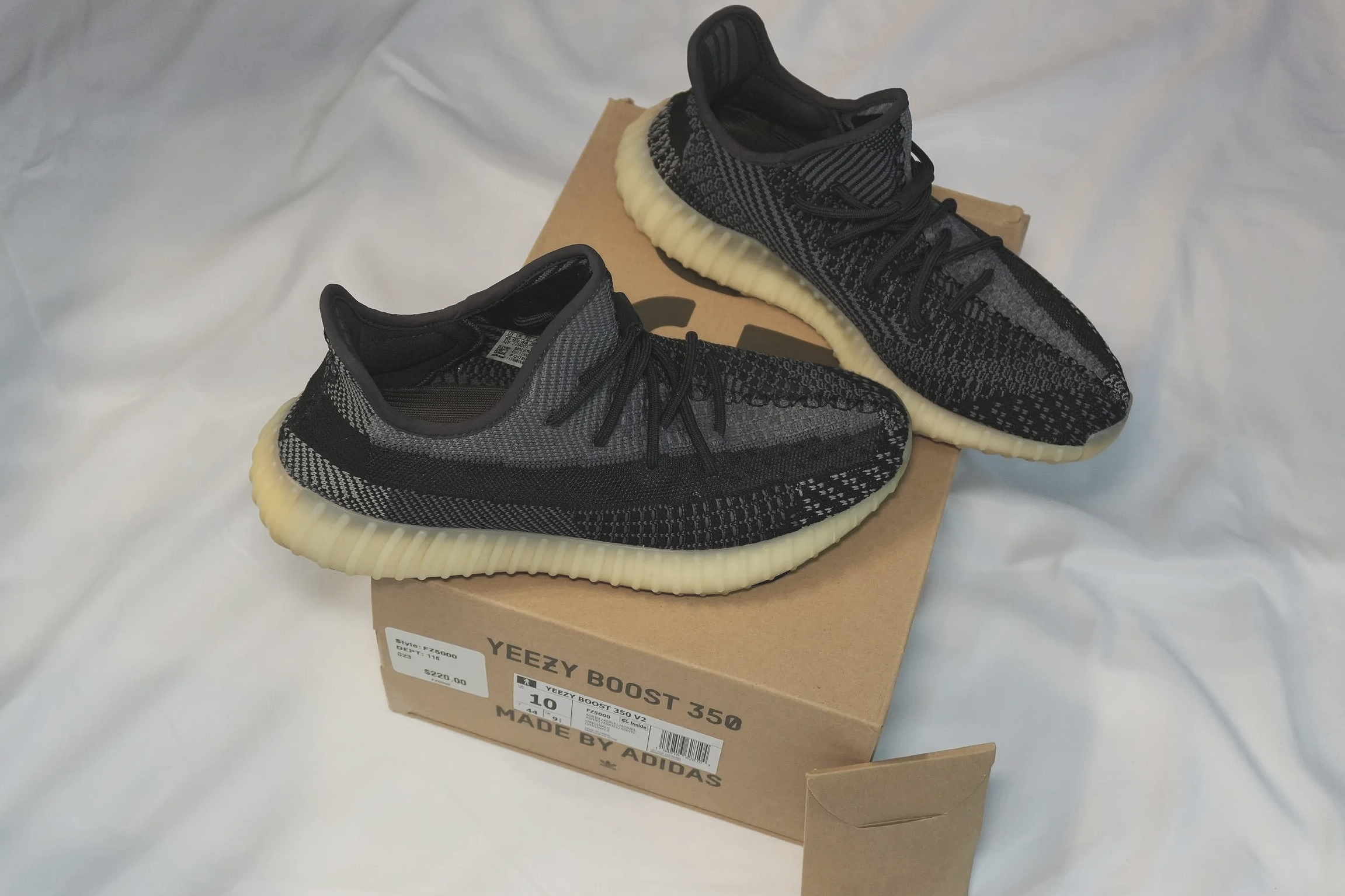 Adidas Yeezy Boost 350 V2 “Carbon”