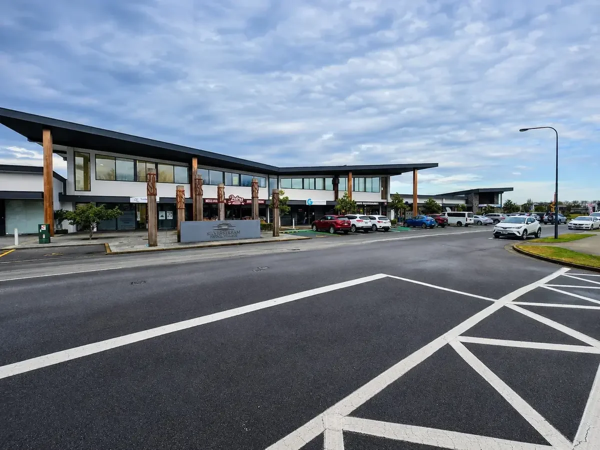 Silverstream Retail Village shopping centre and customer parking in Kaiapoi, North Canterbury