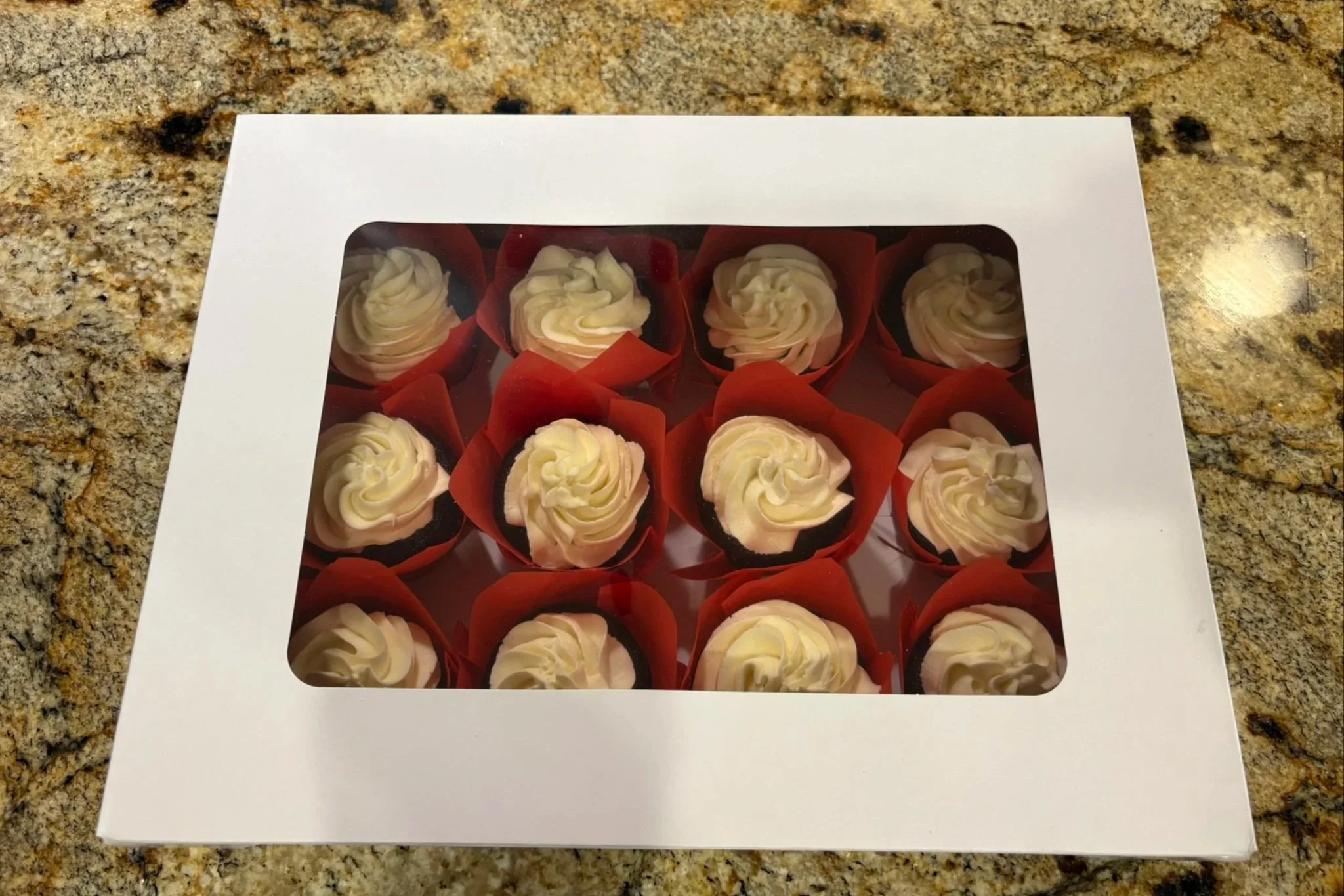 Chocolate Cupcakes with Vanilla Buttercream