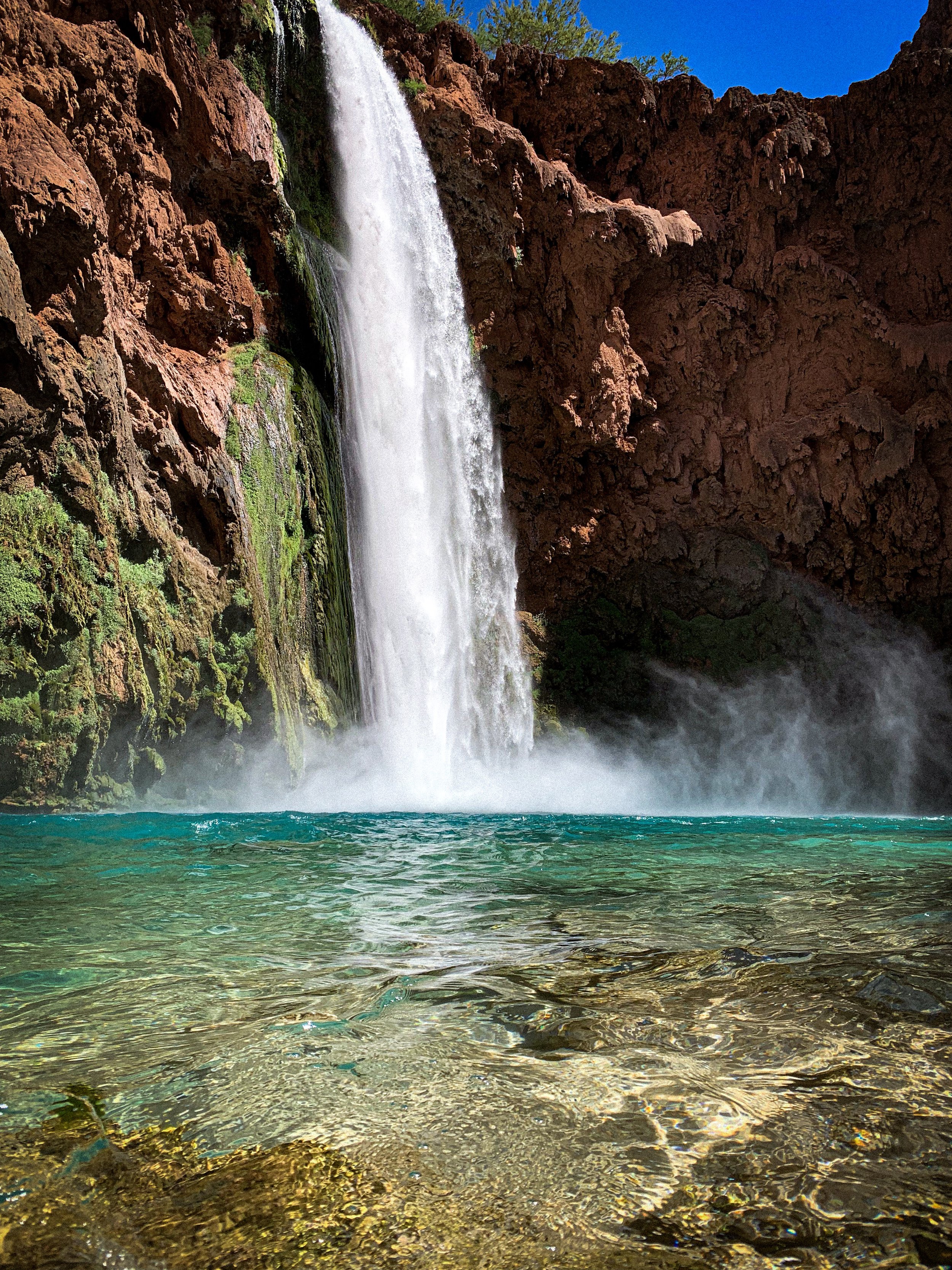 Mooney_Falls2_By_Ricard.jpg