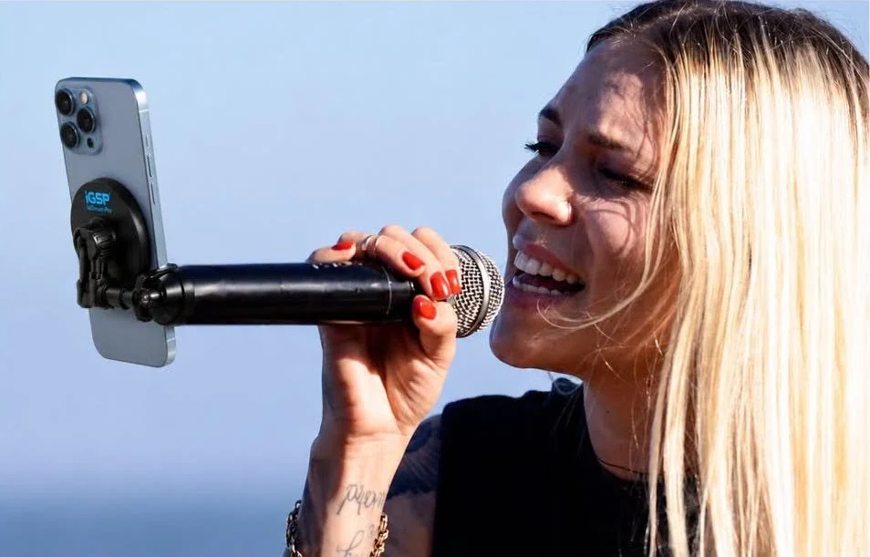 The MicroPhone-Holder is a Game-Changer!