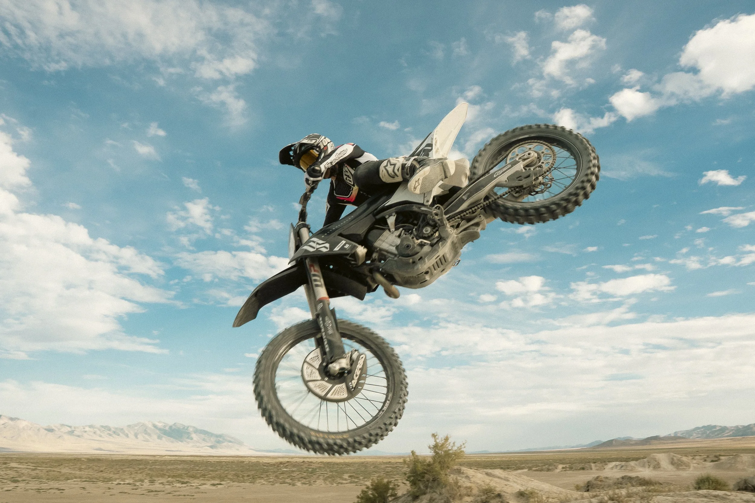 MOTO-67.jpg