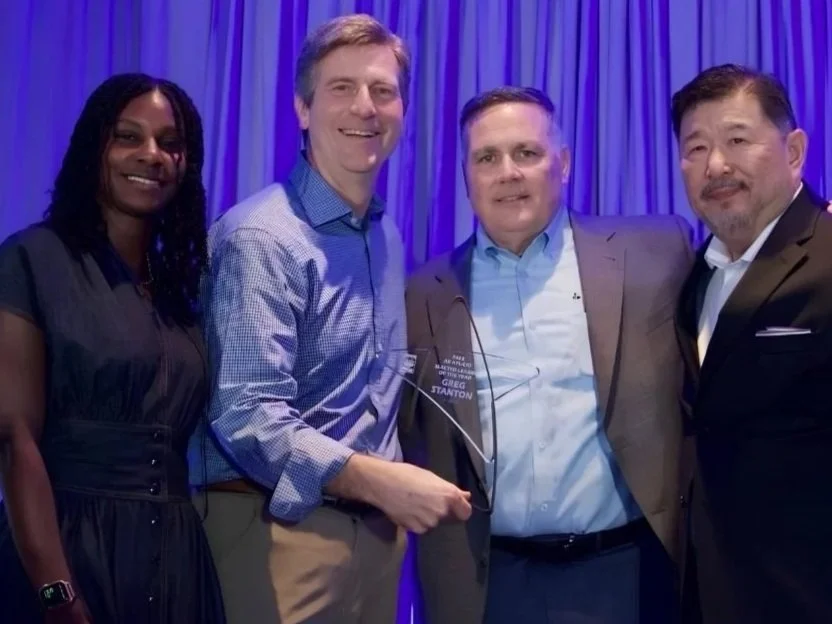 Greg Stanton is presented with the AFLC-CIO Elected Leader of the Year for 2025
