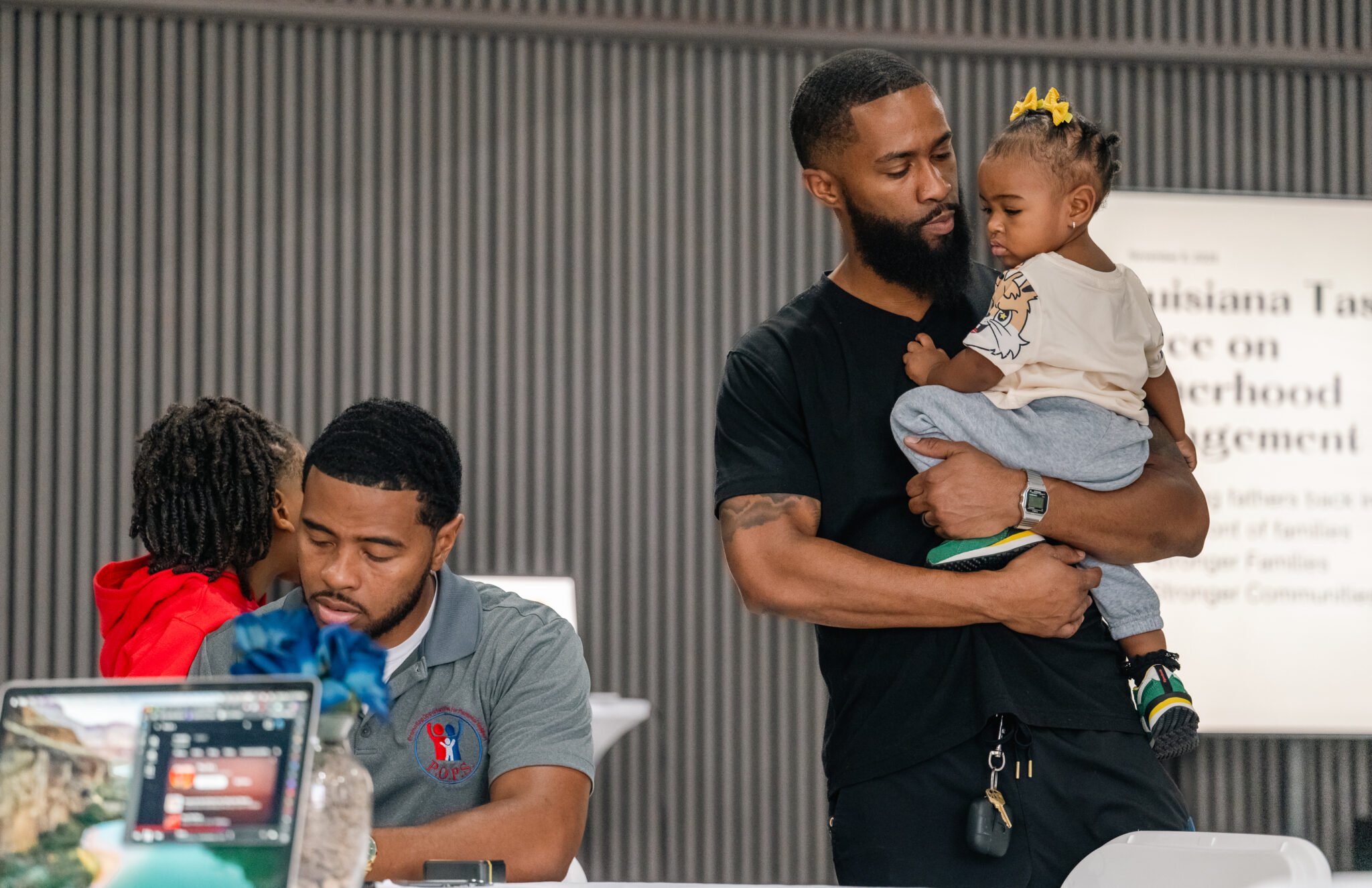 Bipartisan Fatherhood Task Force Seeks New Parenting Resources