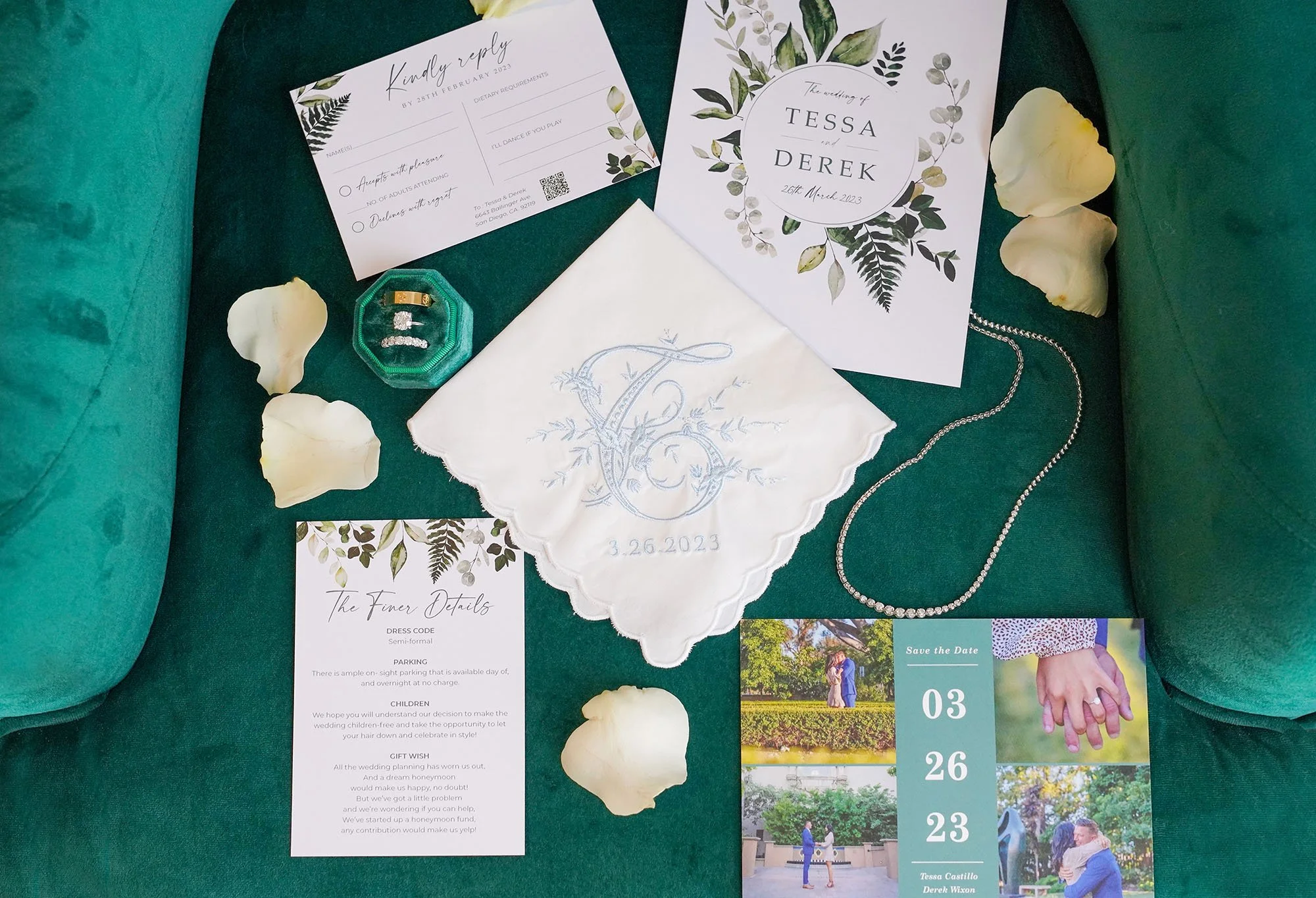 emerald-green-botanical-wedding-invitation-suite.jpg