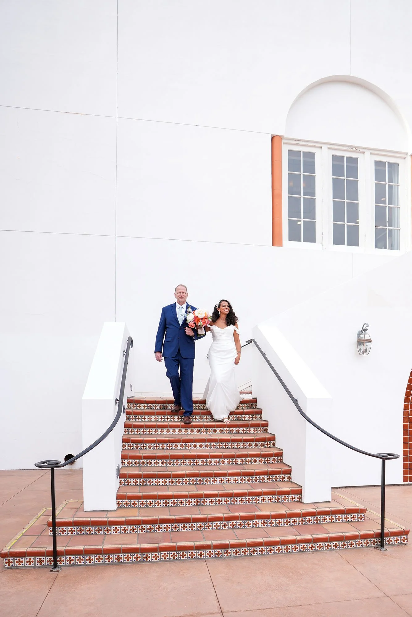 outdoor-wedding-processional-bride-entrance.jpg