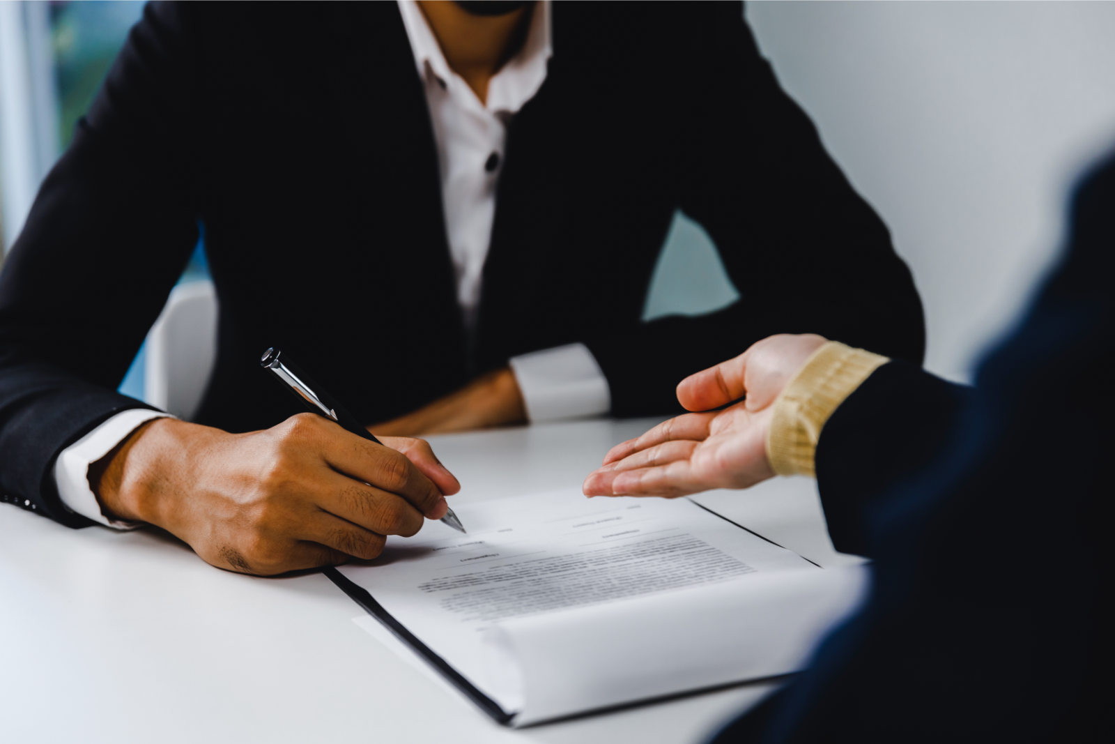 The Contractual Human