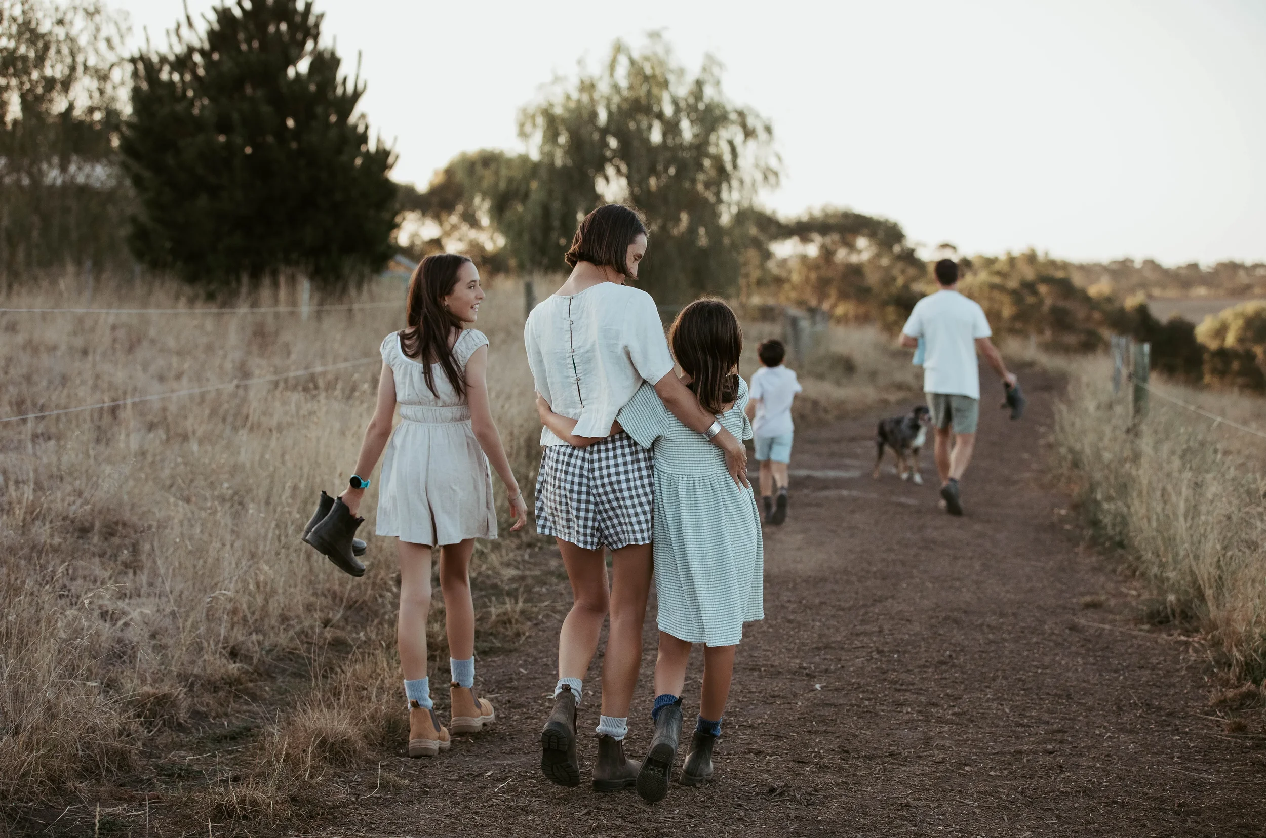 ©Vicky-Hughson-Photography-Family-Farm.webp