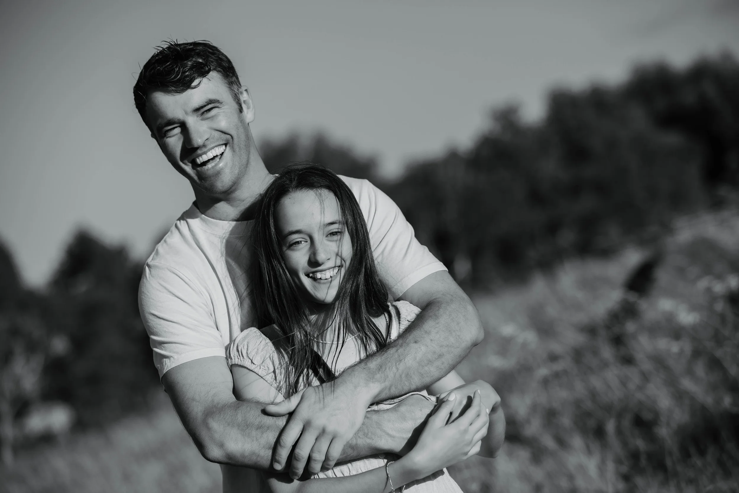 ©Vicky-Hughson-Photography-Father-Daughter-Farm.webp