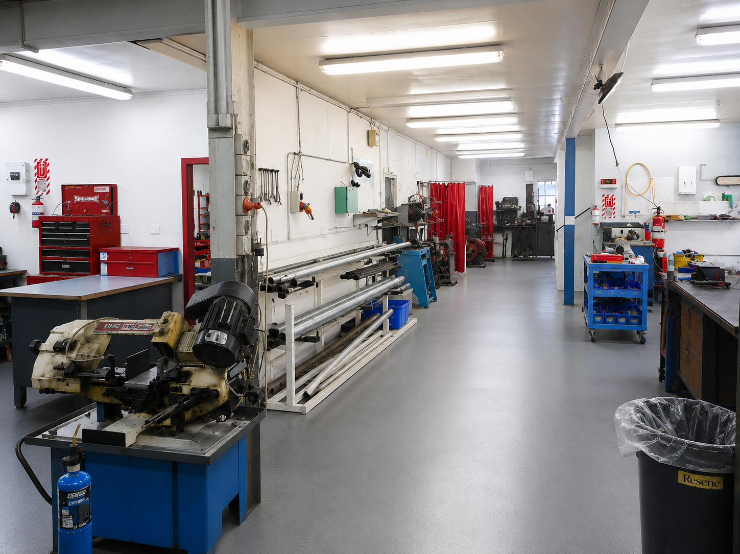 workshopbefore,masterton,wairarapa,carterton,workshop,engineering,toni,mckenzie,tools,organise,new zealand,clean,safety,efficient,shelving