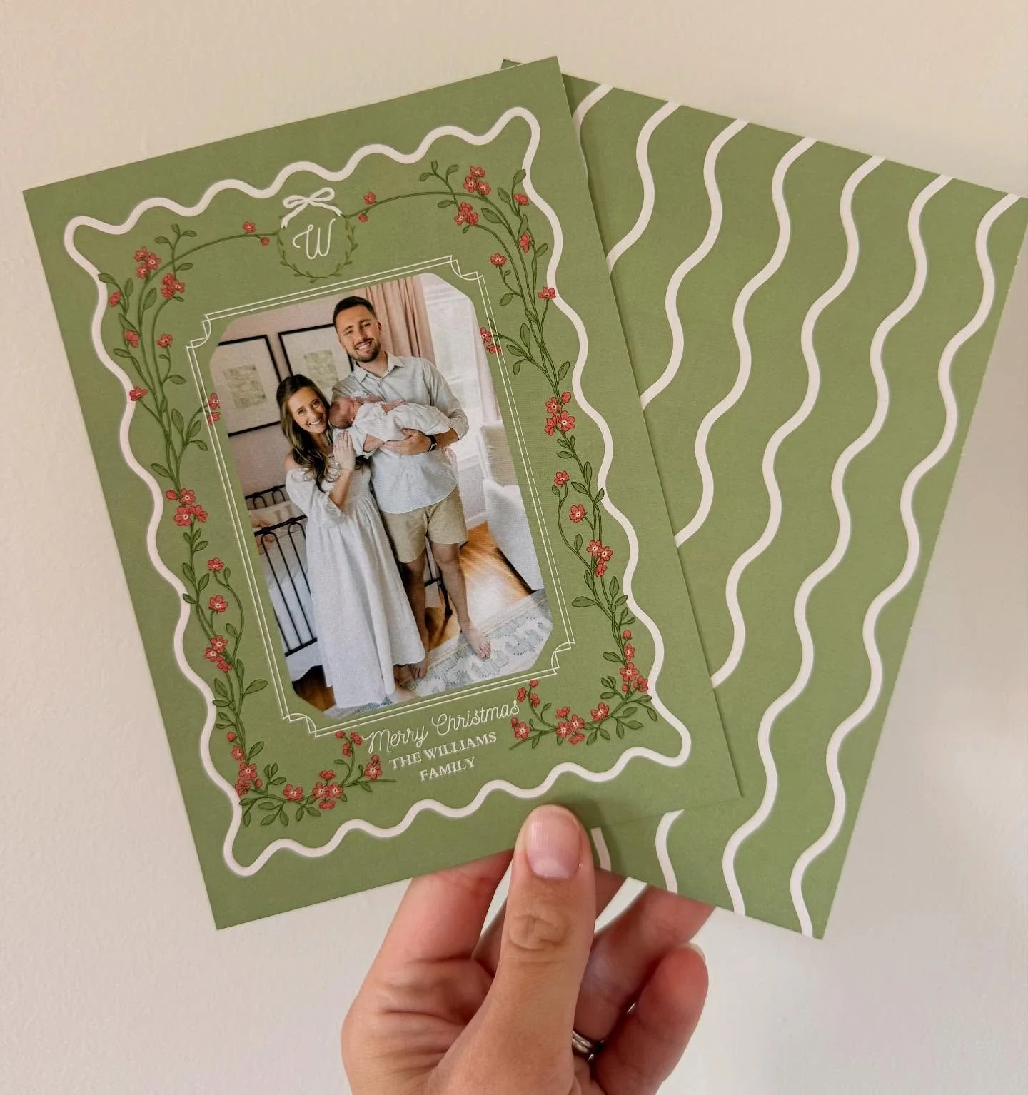 Such an Elegant Design!! 

🎄 Available to order today!