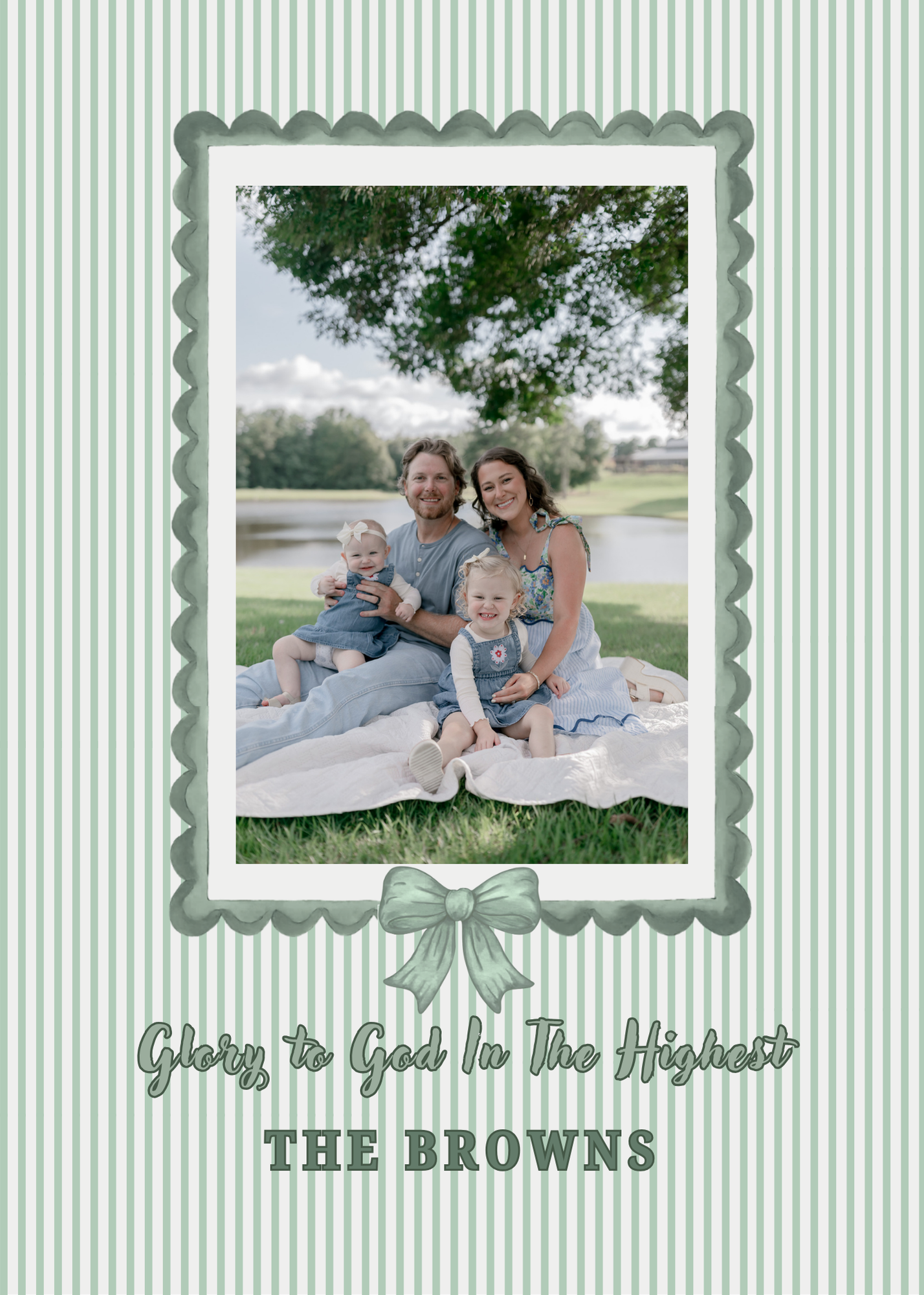 Green Trendy Scalloped