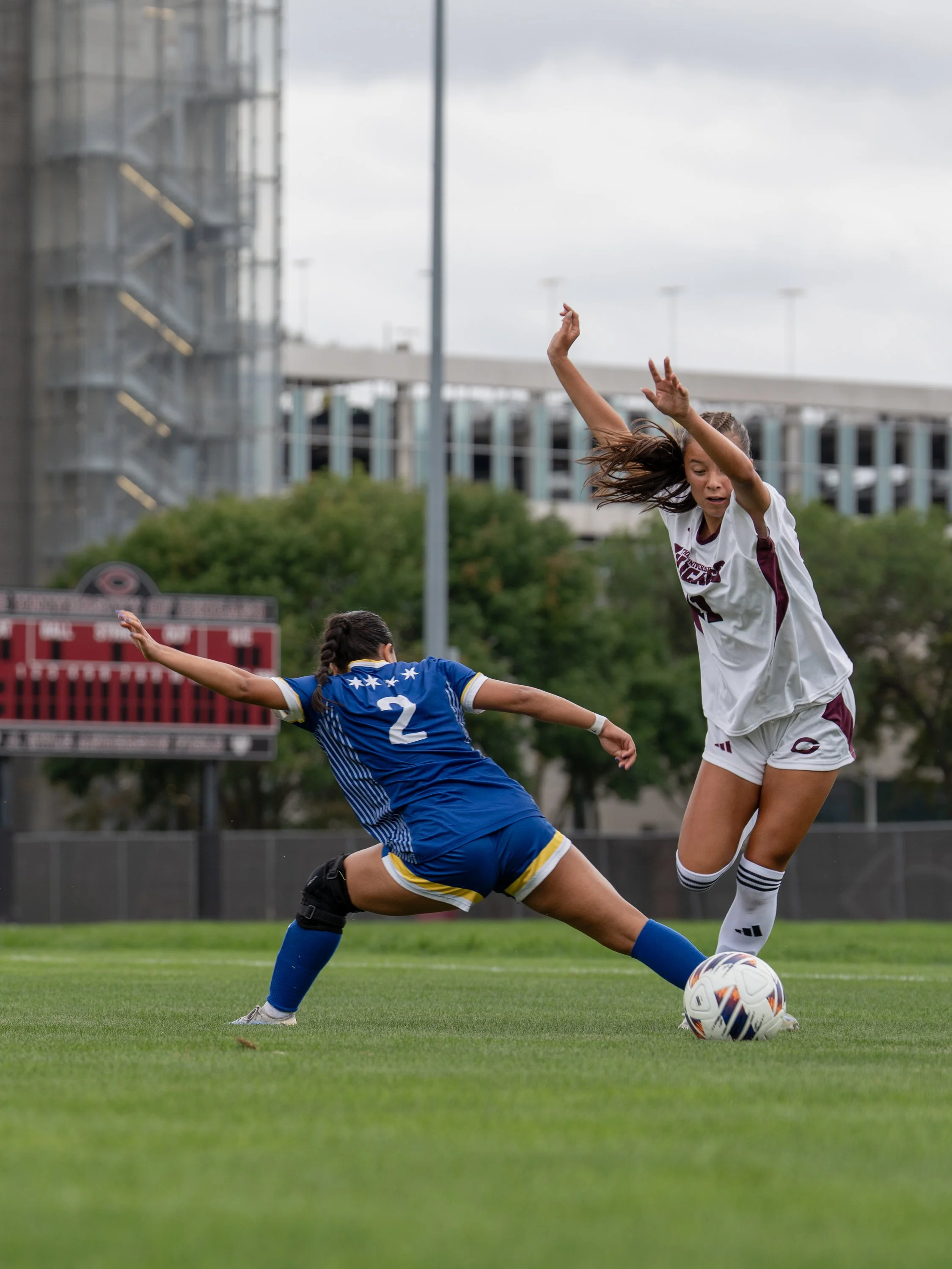 maroon athl-4.jpg