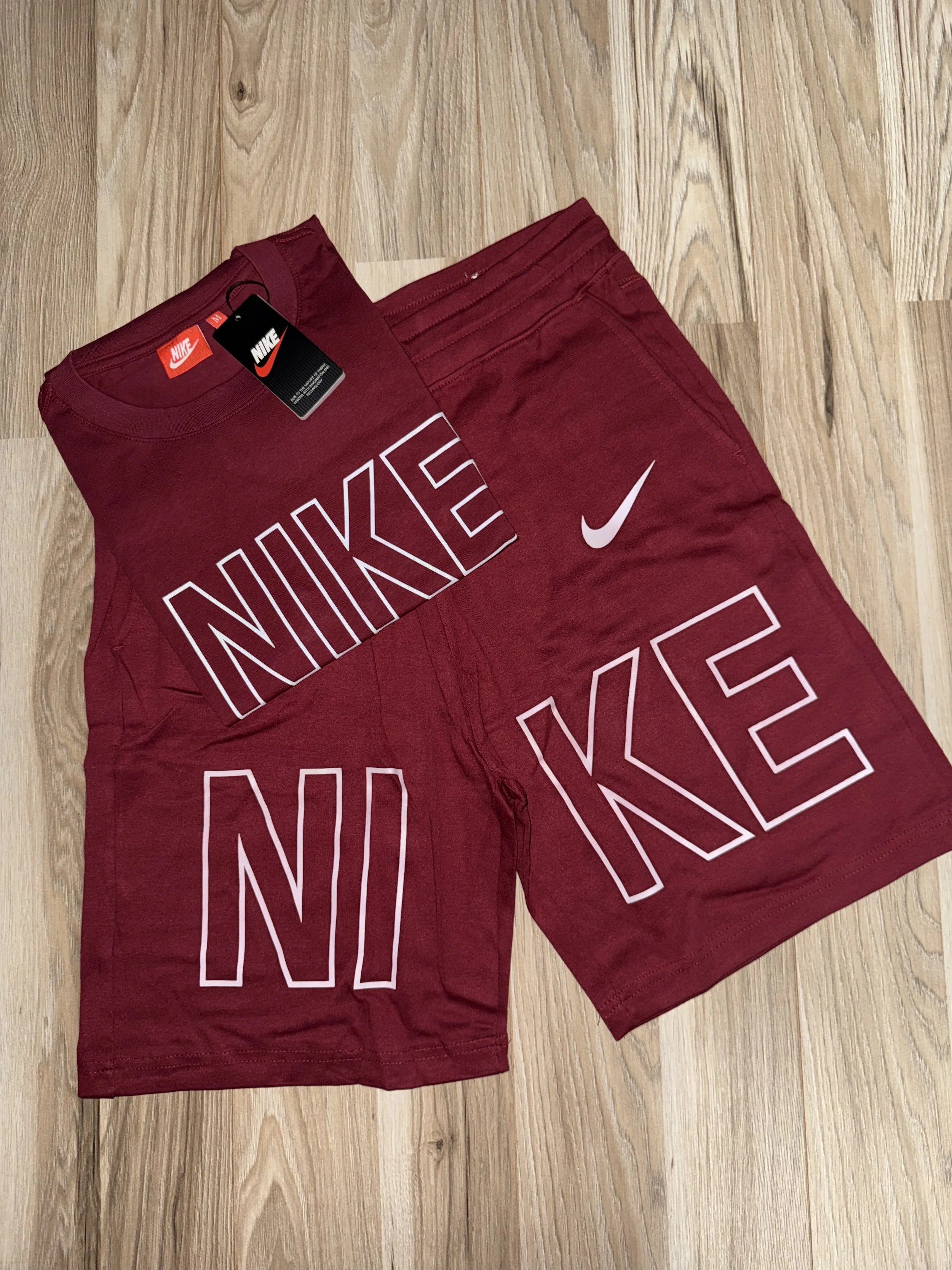 Nike Outline Short Set
