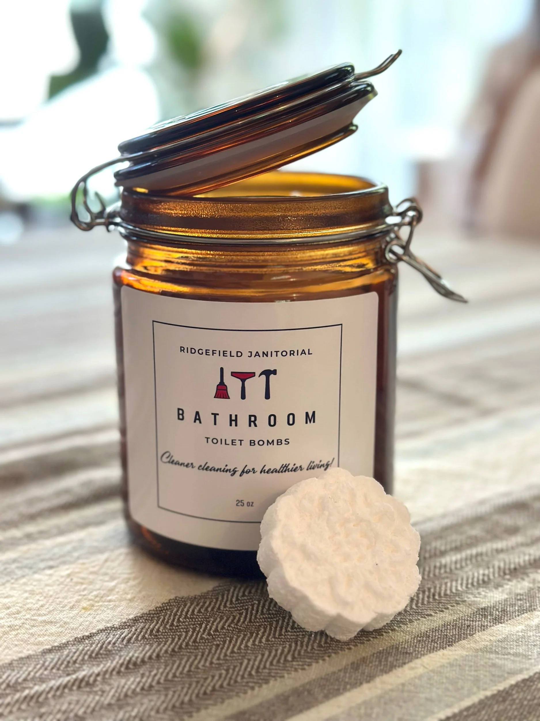 Toilet Cleaning Bombs