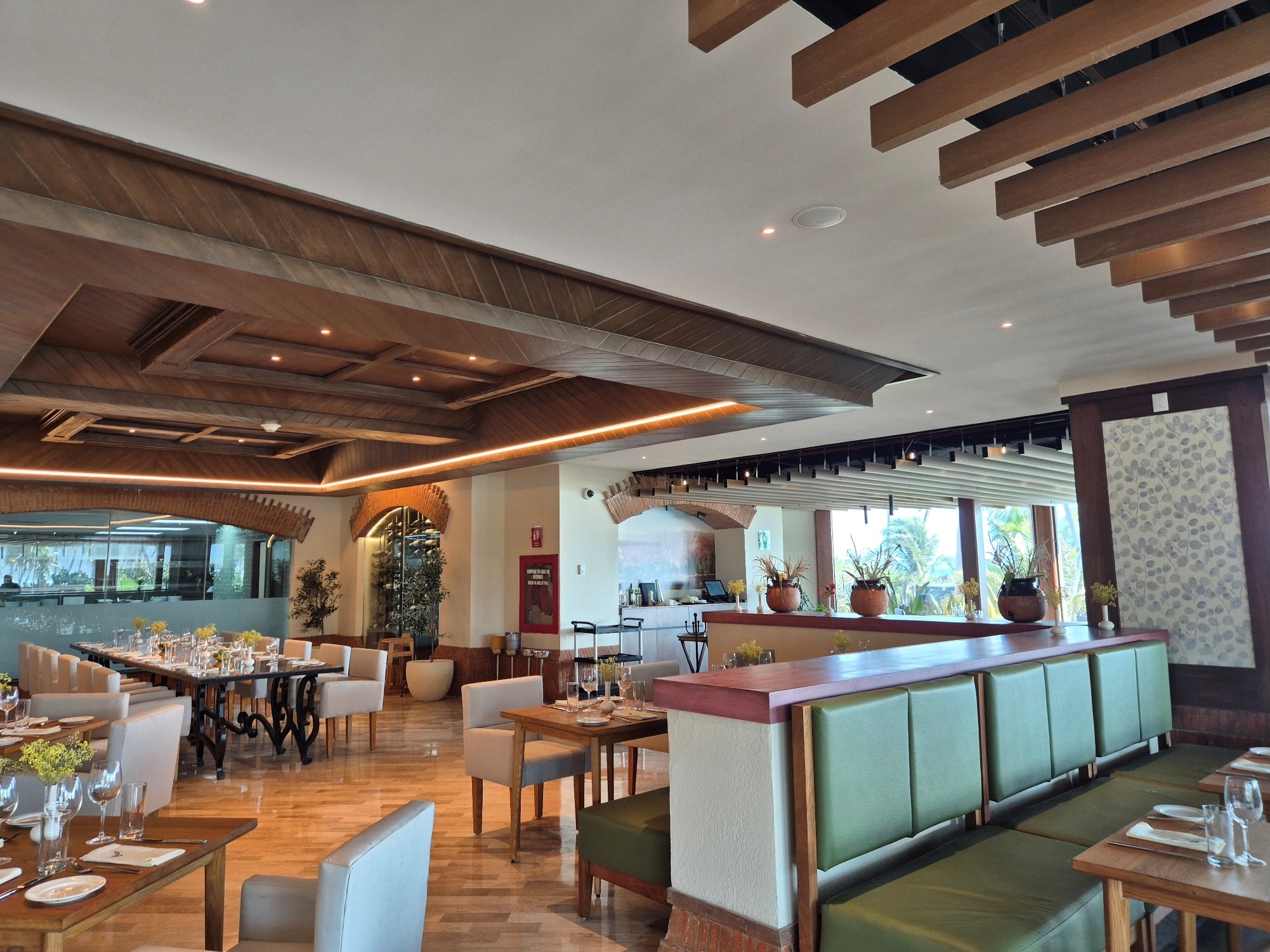 Sistema de sonido ambiental en restaurante IL MULINO.