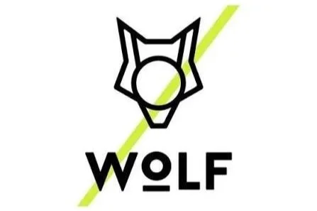 Logotipo de un lobo estilizado con la palabra 'WOLF' debajo y una línea diagonal verde claro.