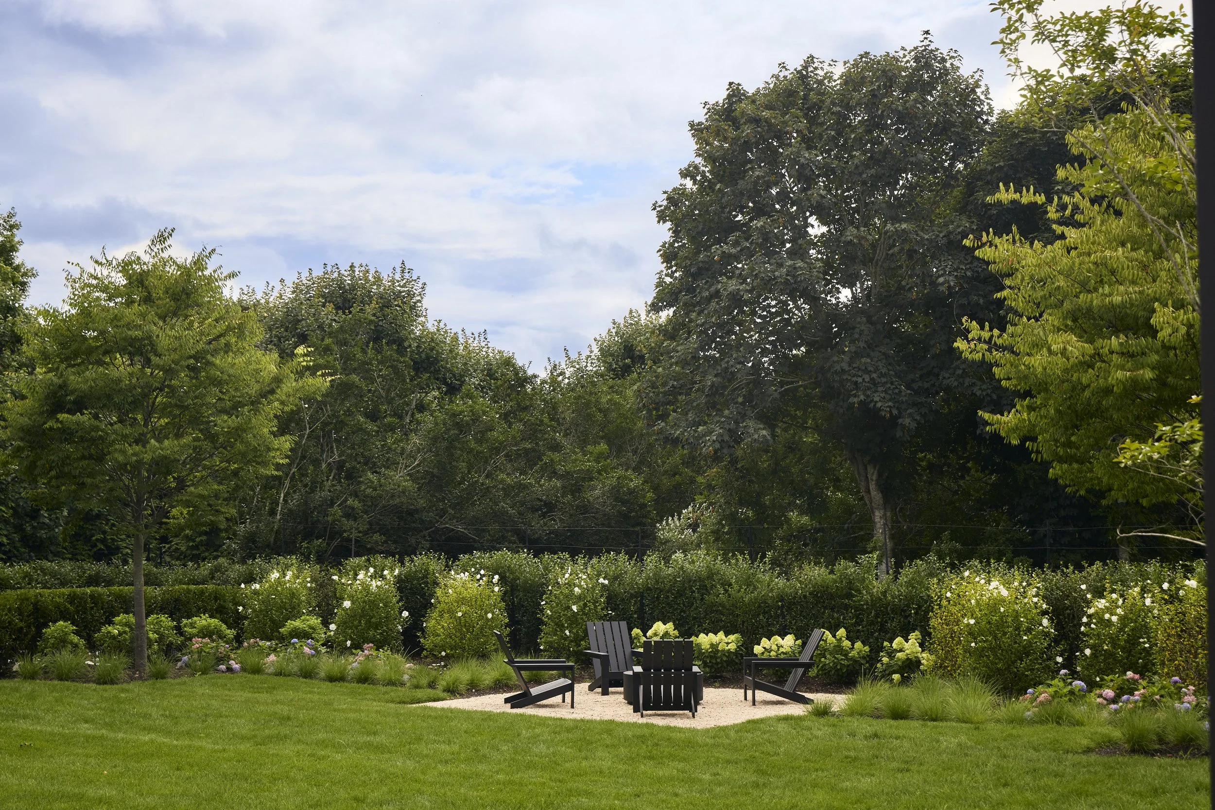 Parlato-Development-Group-479-Pauls-Lane-Firepit.jpg