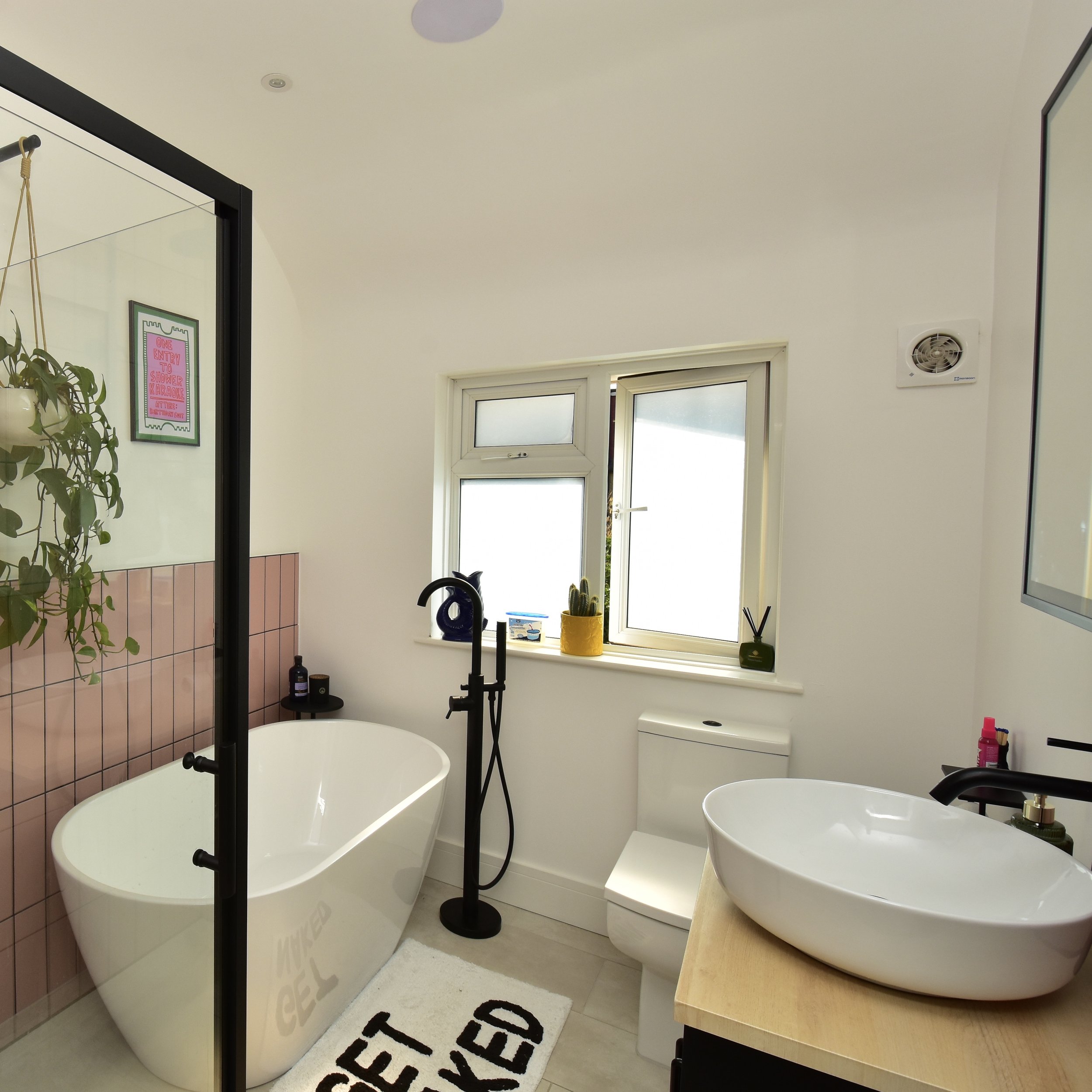 Bathroom-renovation-Surbiton-Surrey 2.jpg