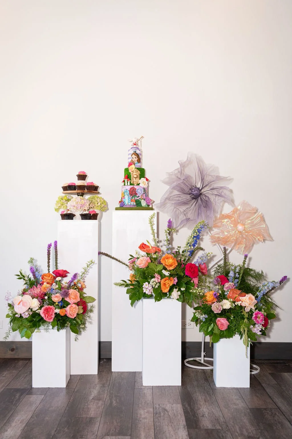 Wood Pedestal|Stands
