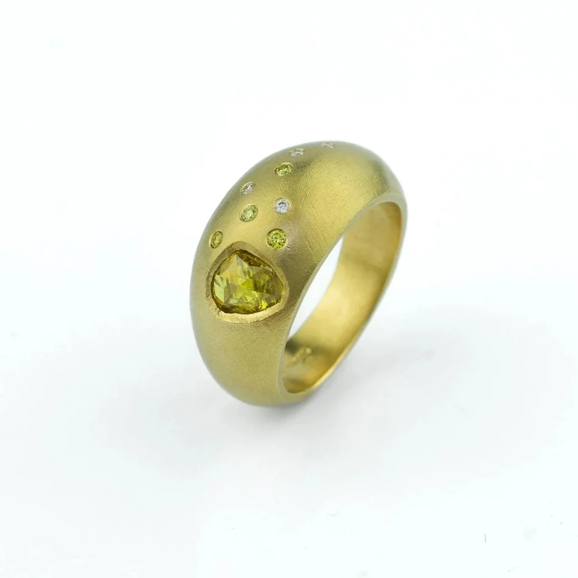 Star Fall Bombé Ring