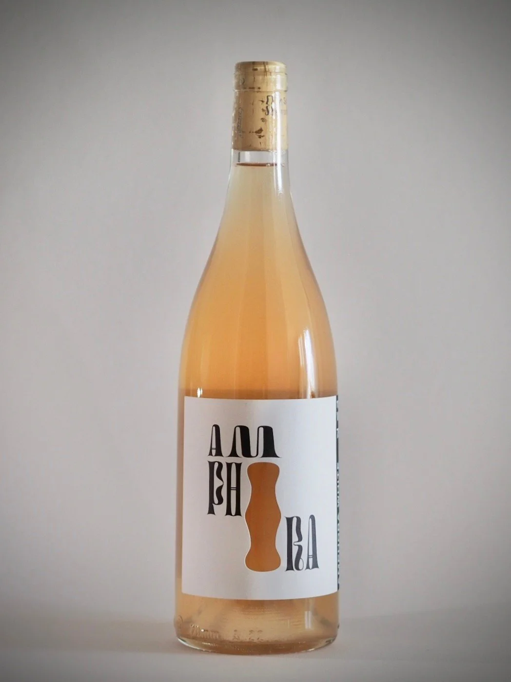 Amphora White 2025